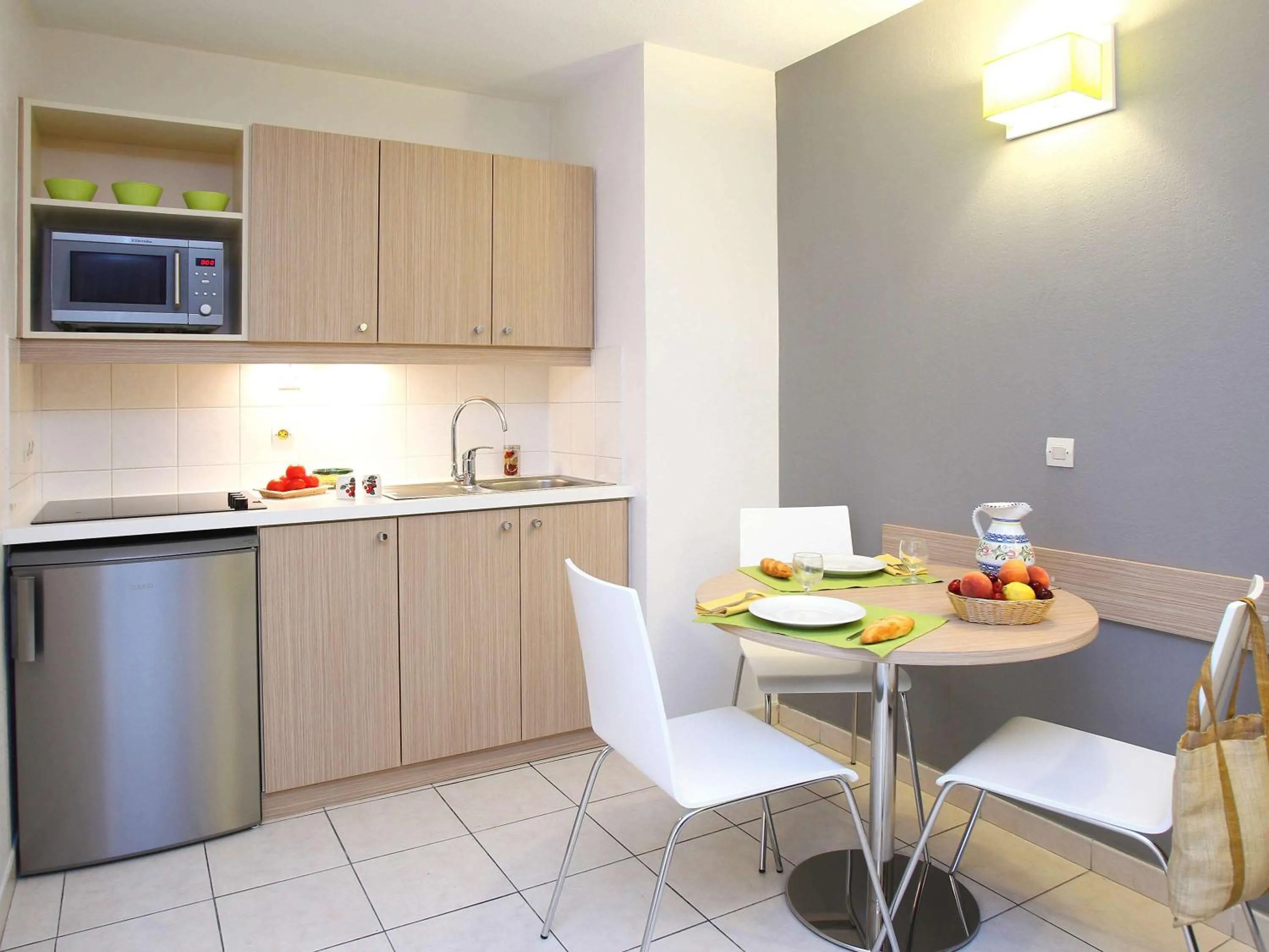 Photo of the whole room in Aparthotel Adagio Access Nice Magnan