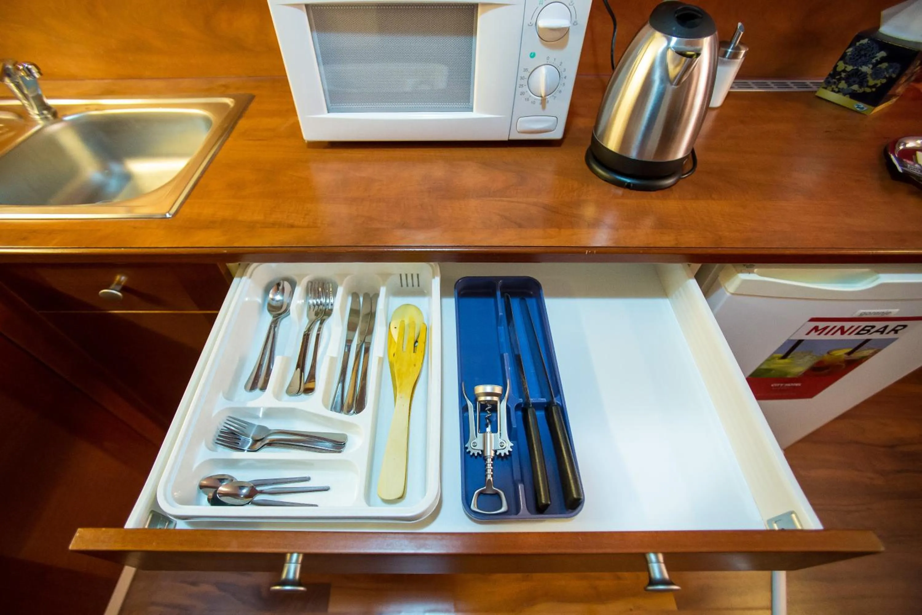 Kitchen or kitchenette in City Home Budapest