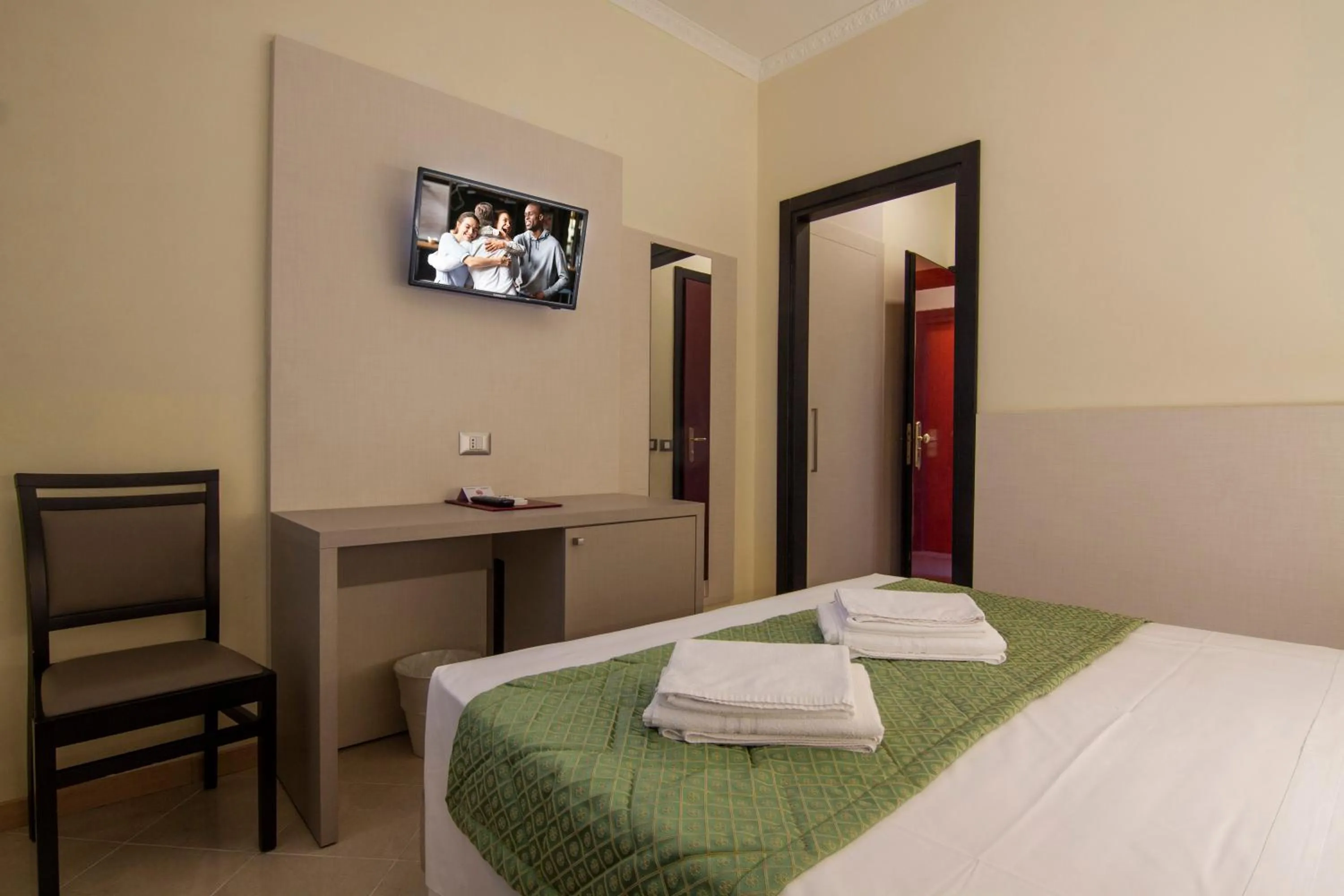 Bed in Hotel Dei Fiori