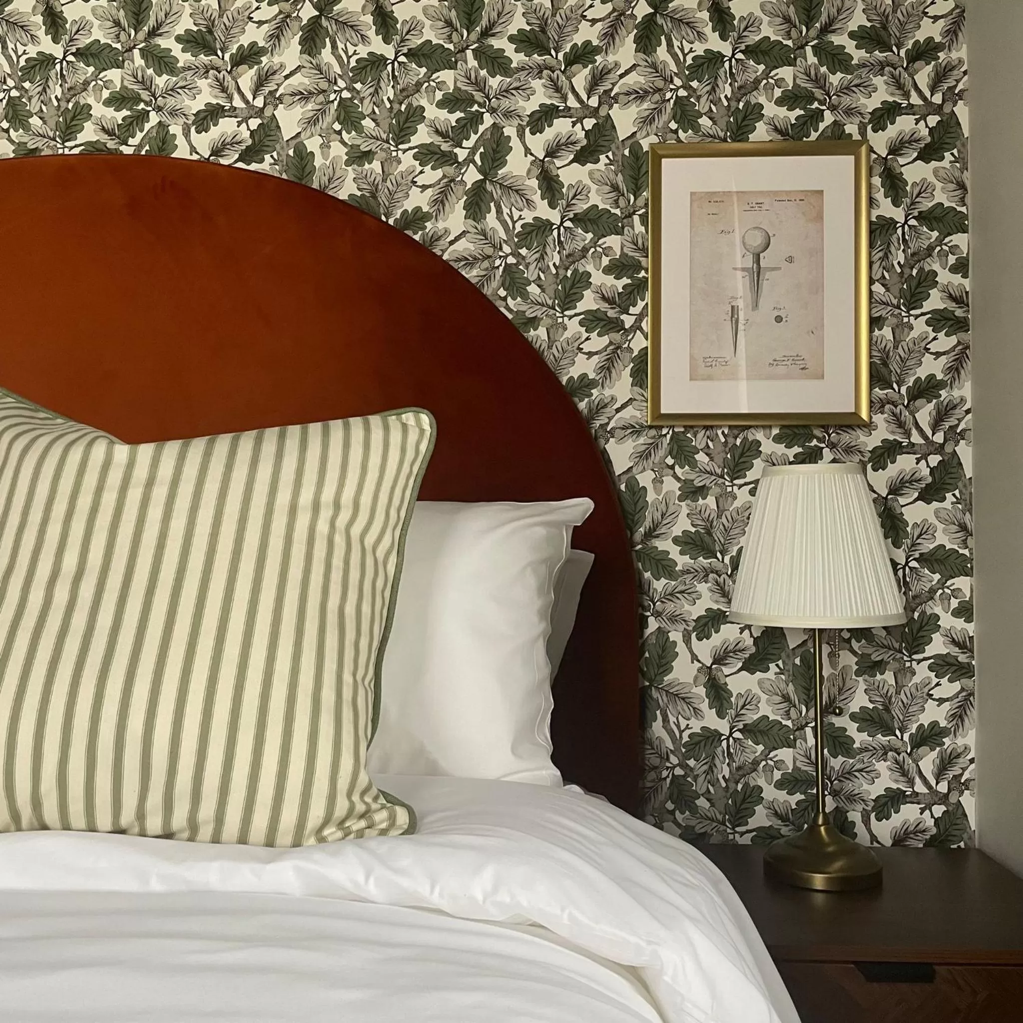 Bed in Pilgrim Hotel