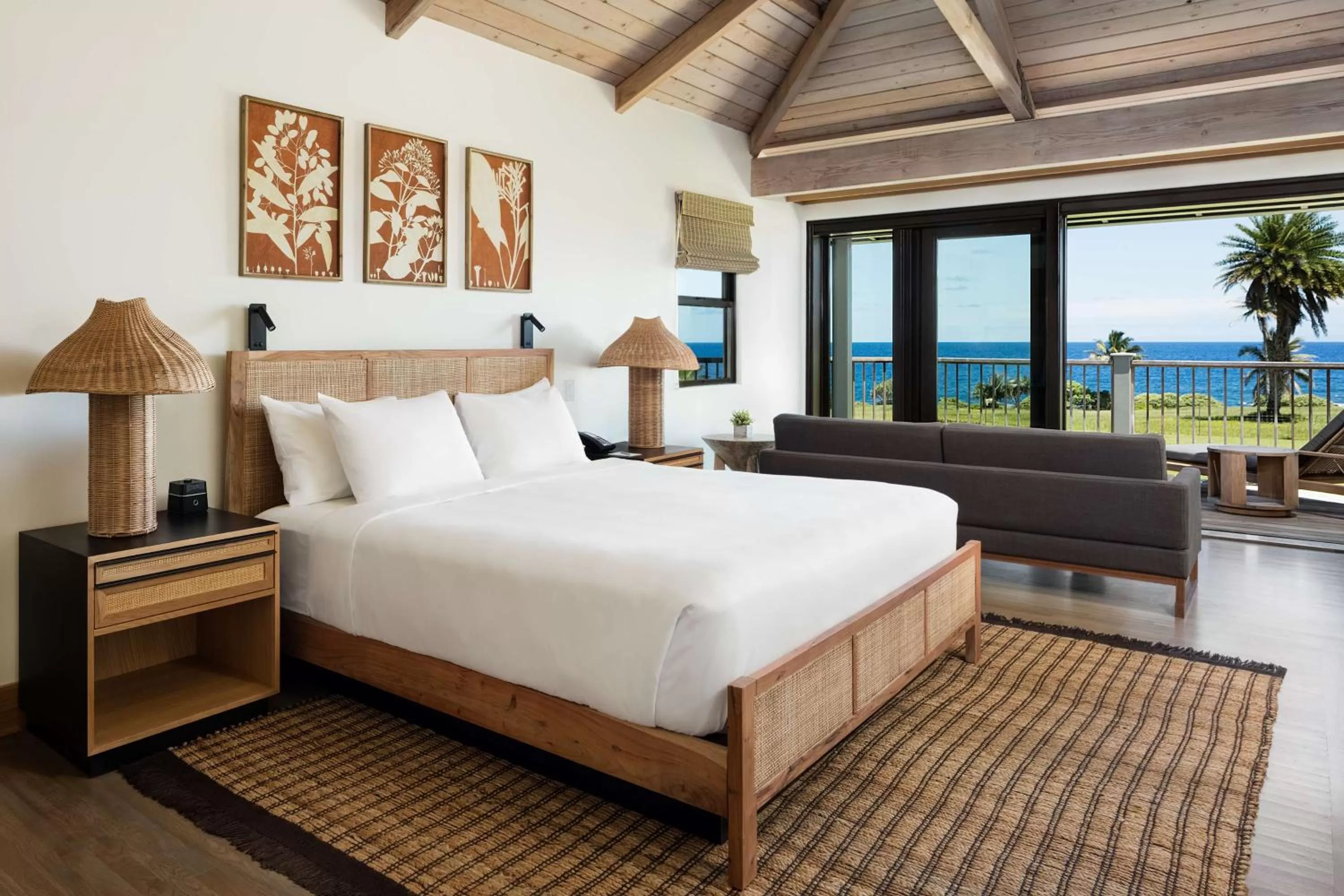Bedroom, Bed in Hana-Maui Resort, a Destination by Hyatt Residence