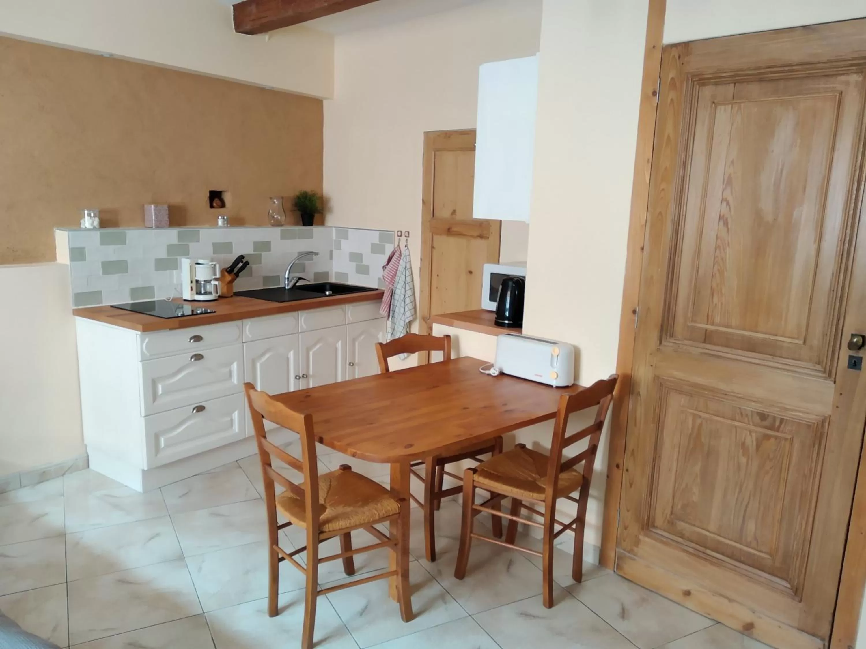 Day in Au coeur de Montastruc-la-Conseillère - Chambres d'hôtes