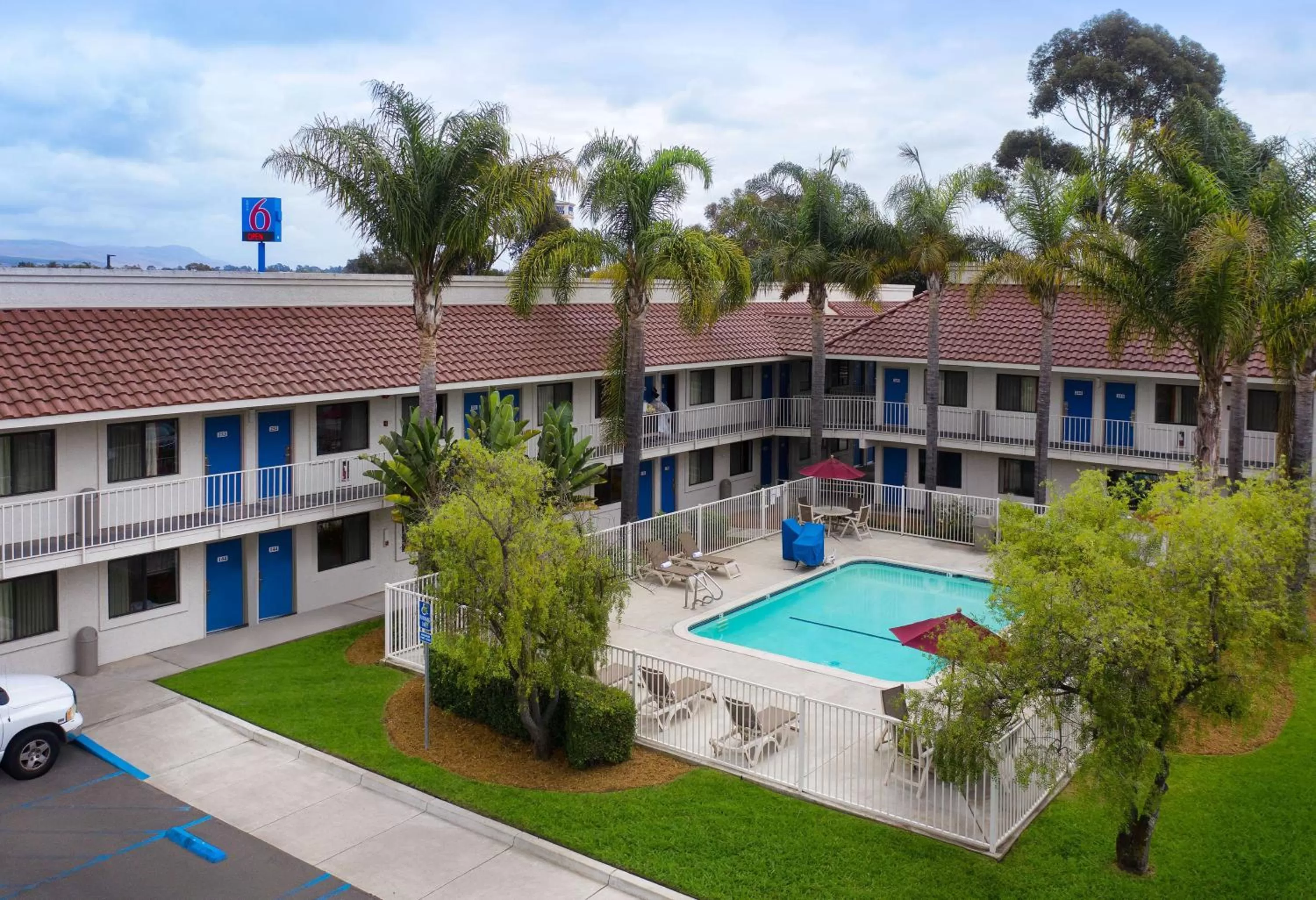 Property building in Motel 6-Santa Maria, CA - North