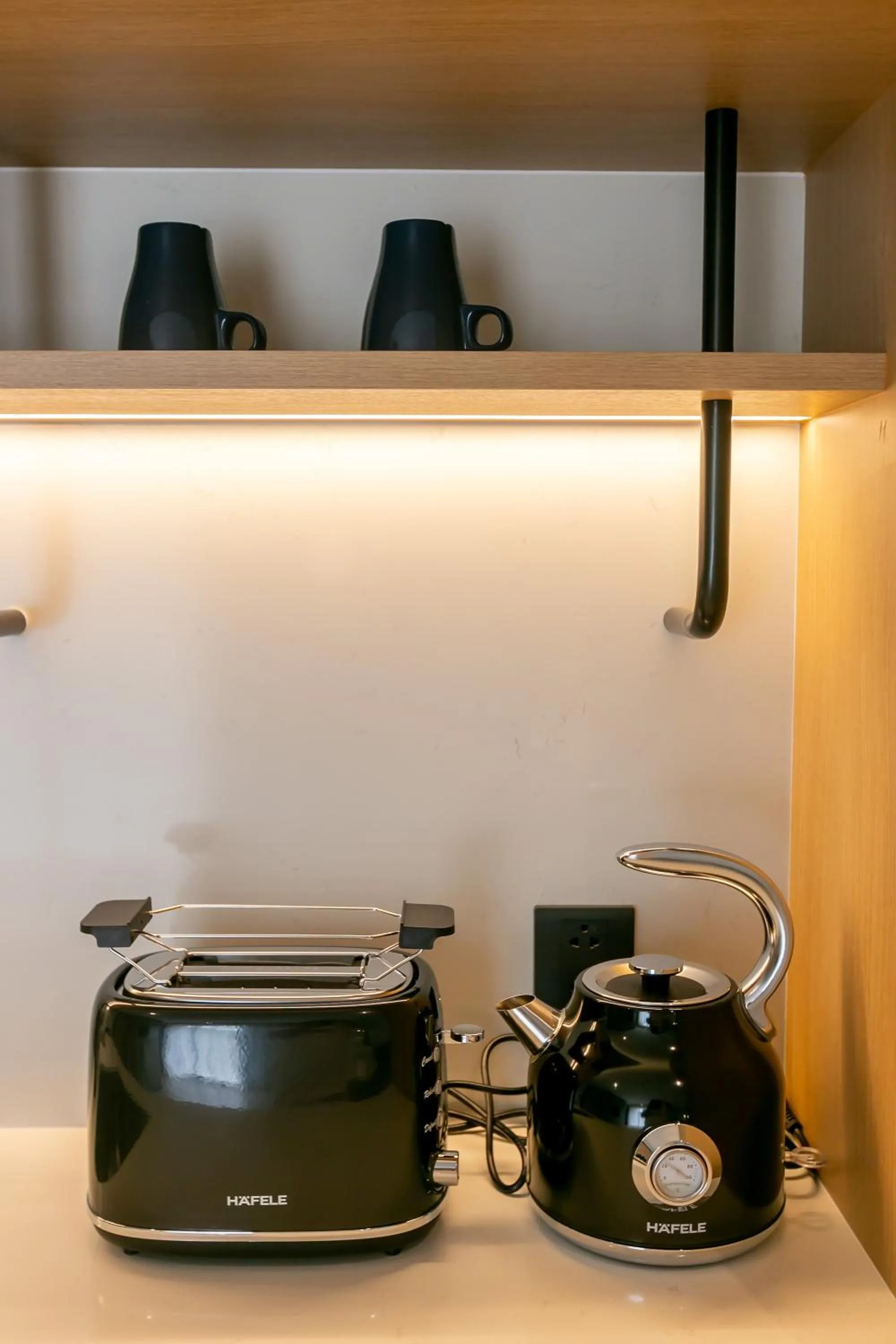 Coffee/tea facilities in The SACHA Apart-Hotel Thonglor