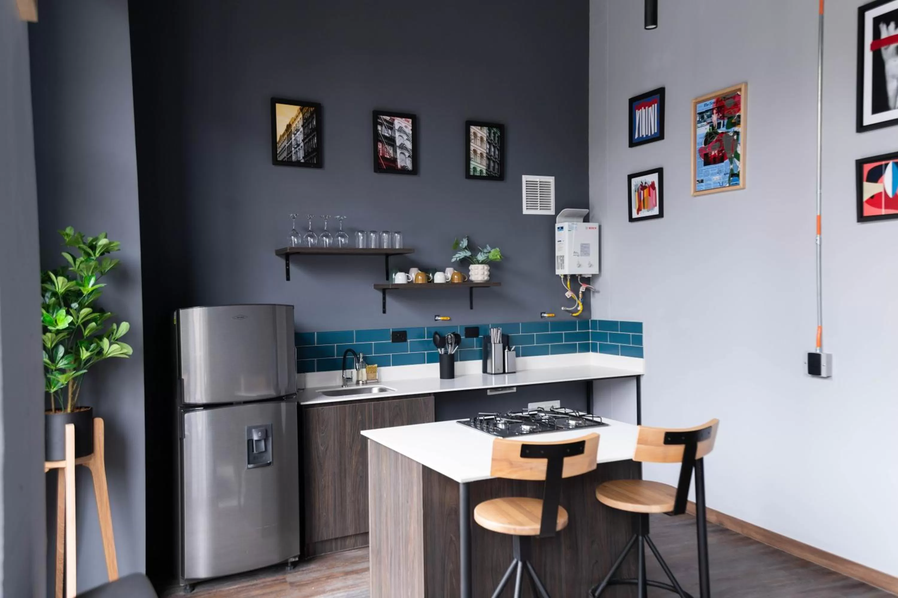 Kitchen or kitchenette in Royal Living Poblado