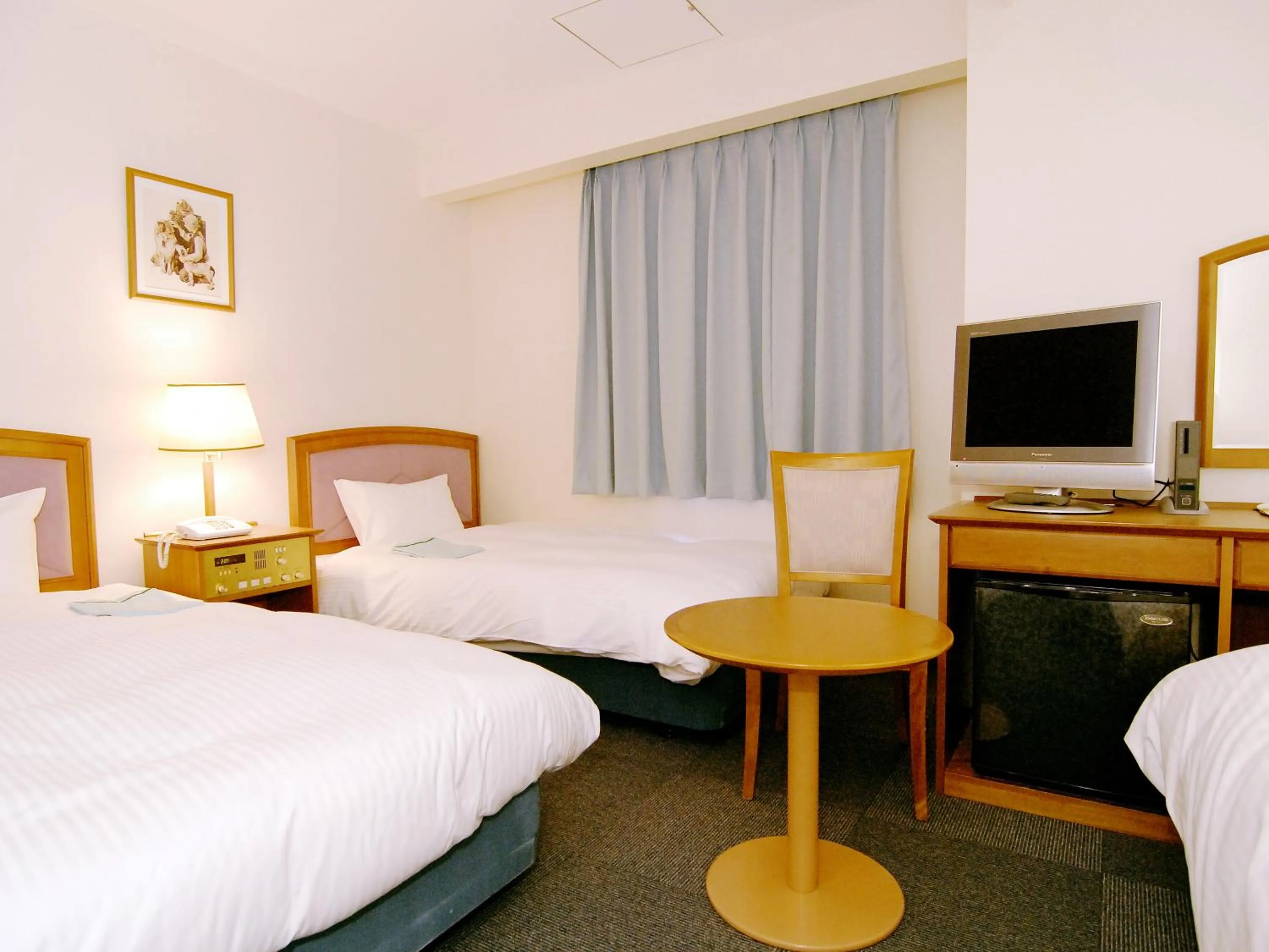 Photo of the whole room, Bed in Hotel Green Selec