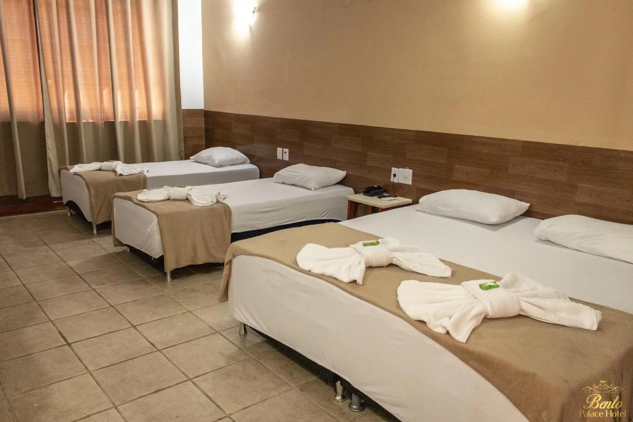 Bed in Bento palace hotel