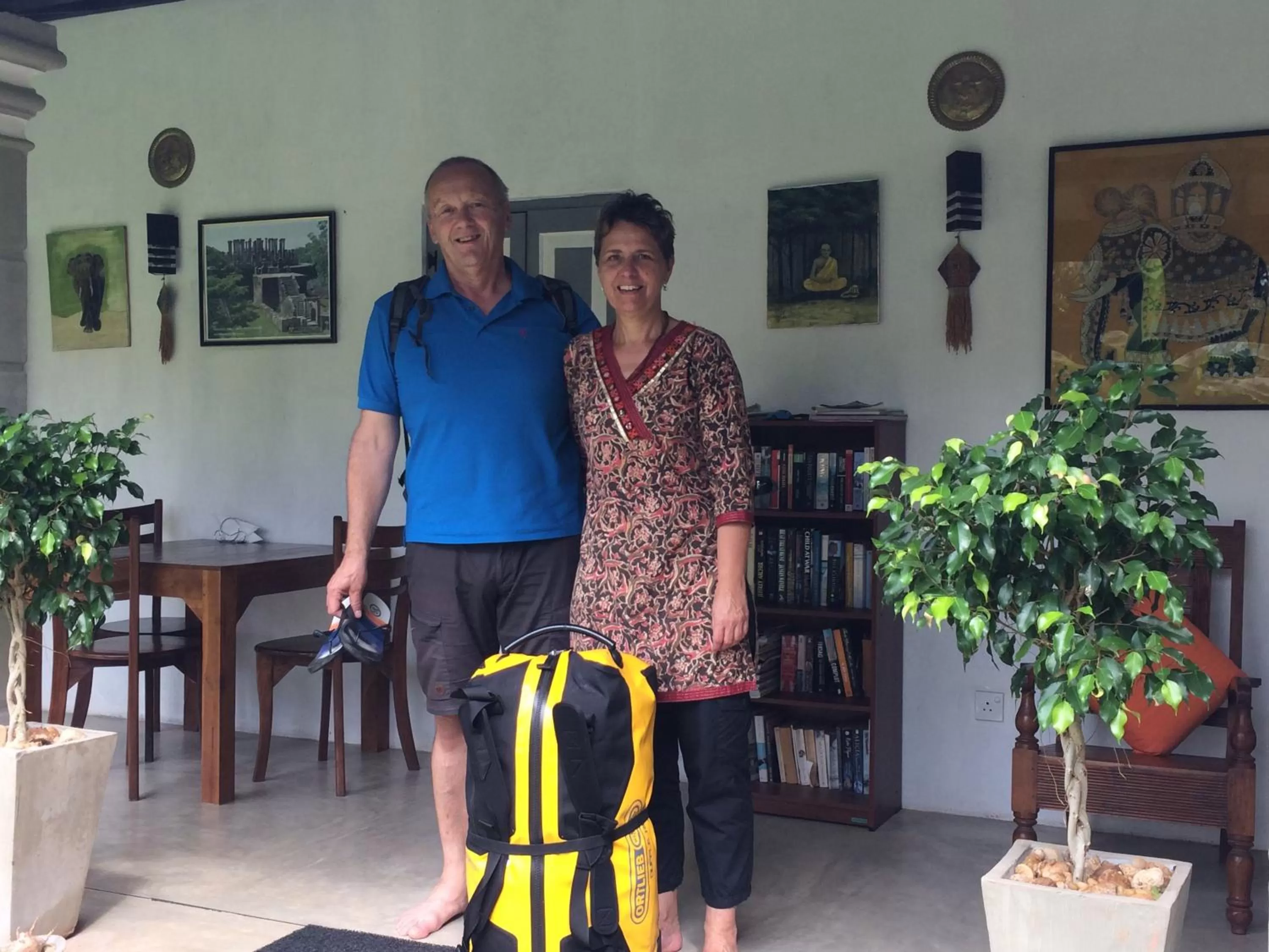 Family in Green Wood Villa Negombo