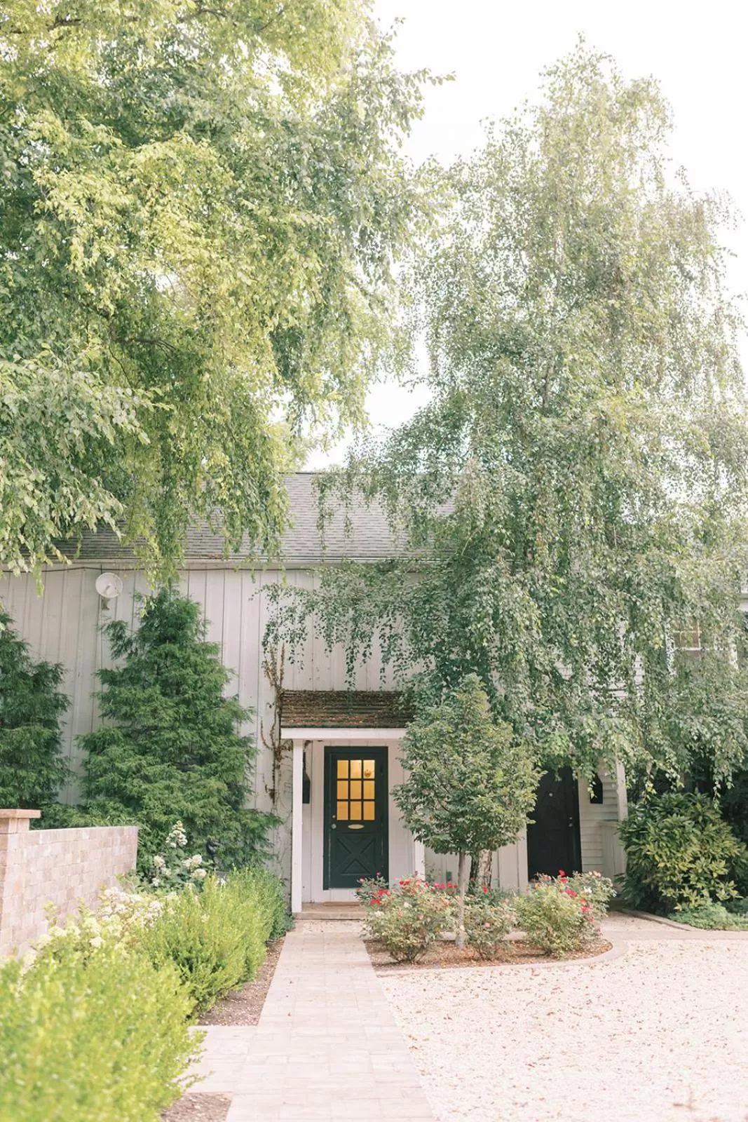 Property building in Fairville Inn