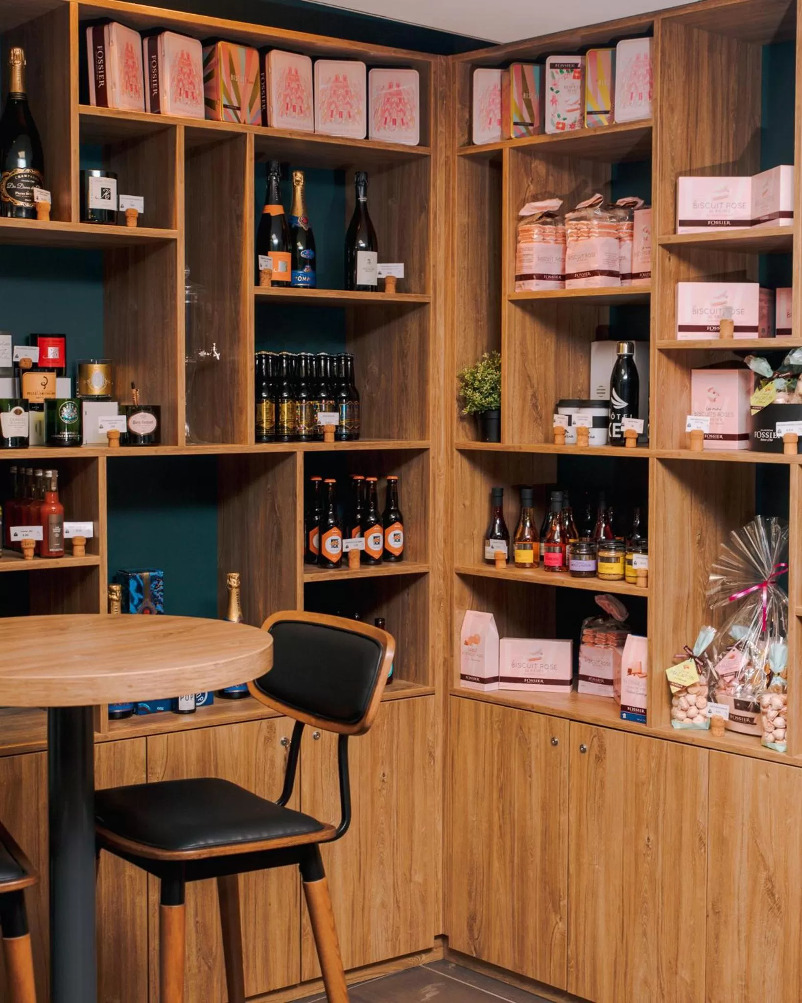 On-site shops in Hôtel Akena Reims Bezannes