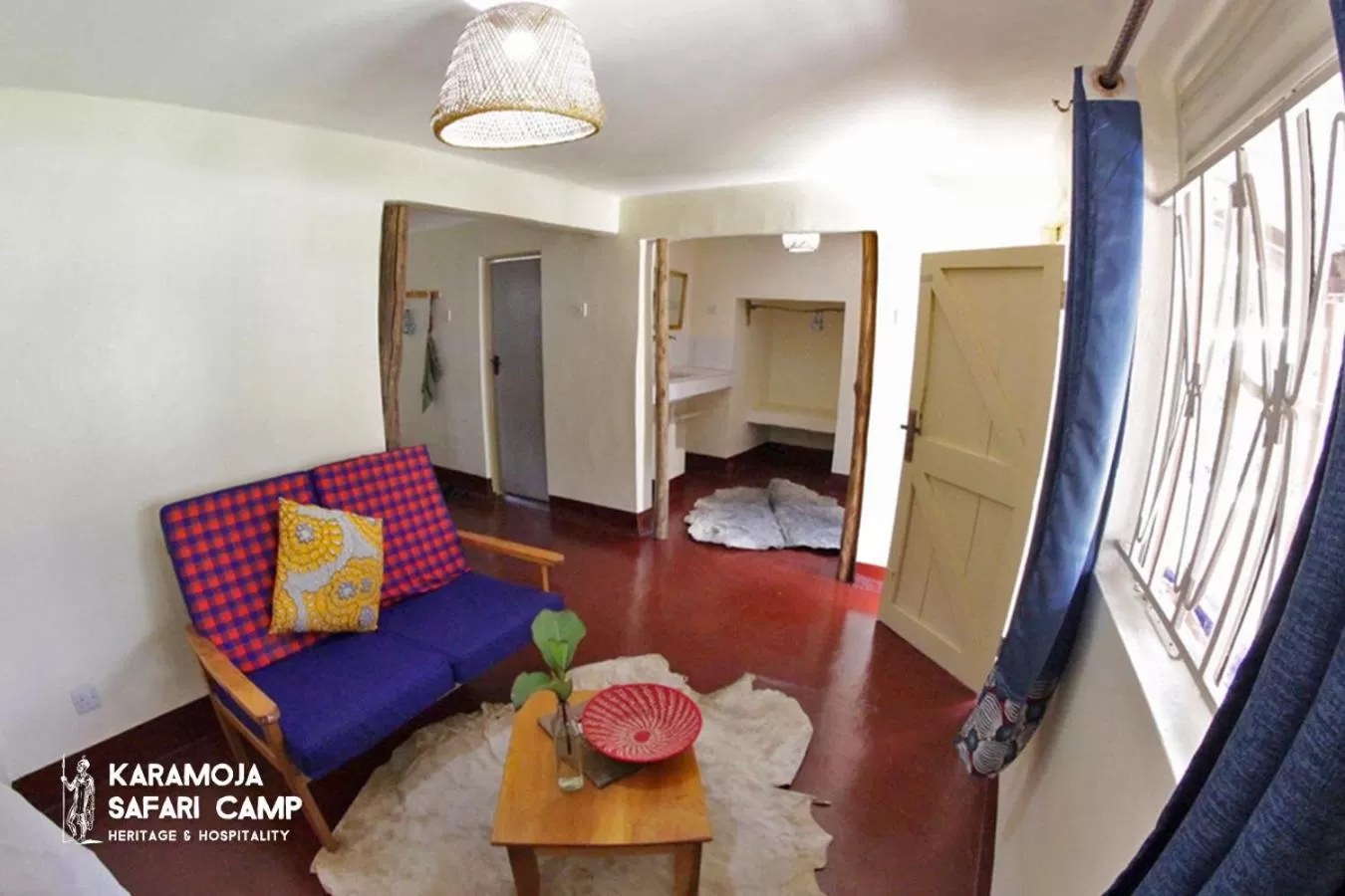 Living room in Kara-Tunga Safari Camp