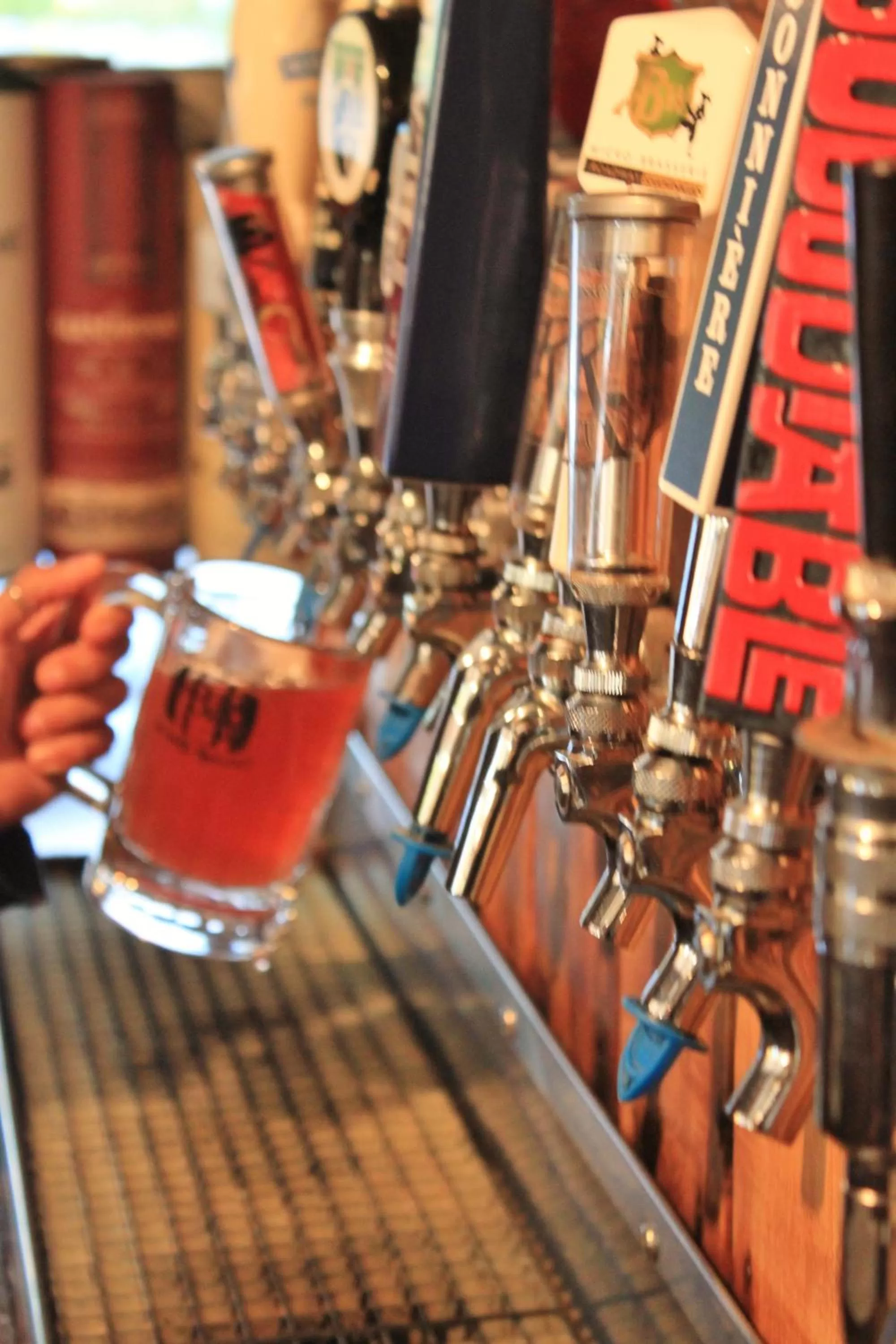 Restaurant/places to eat in Auberge Micro-Brasserie Le Baril Roulant