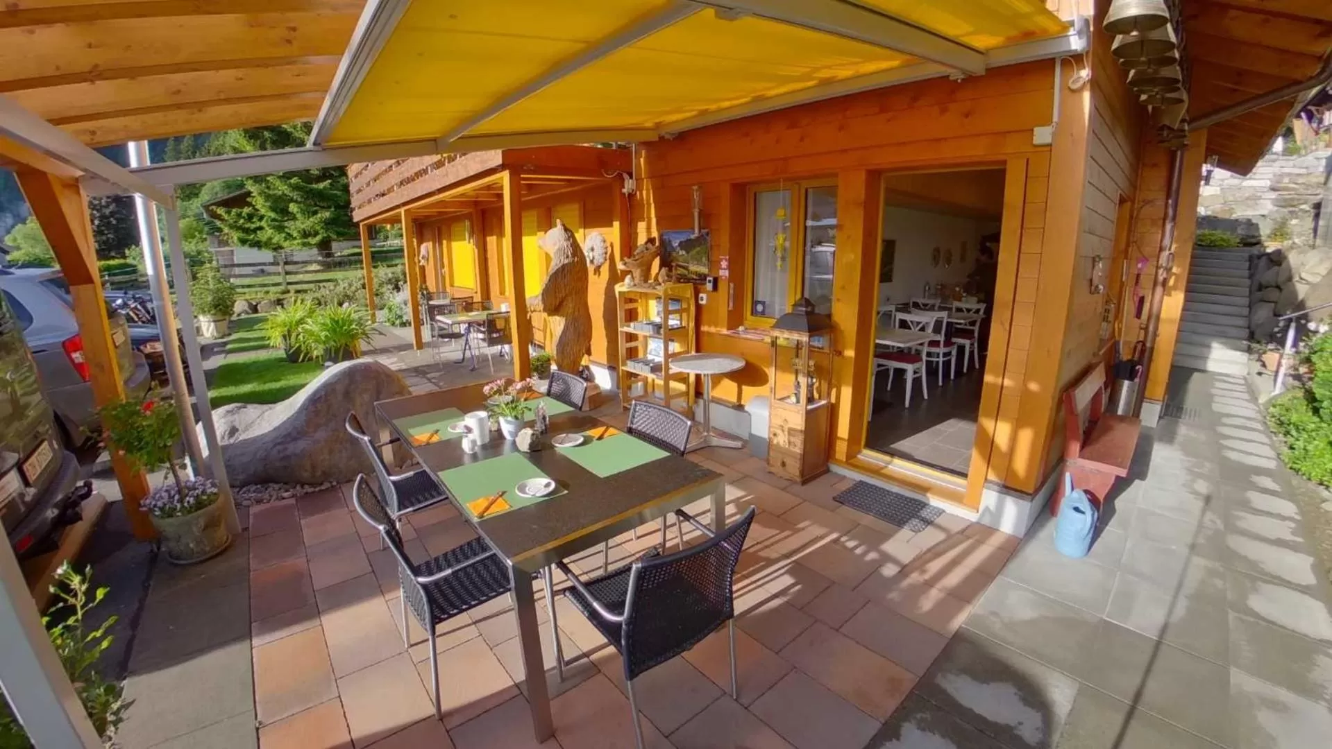 Restaurant/places to eat in Chalet-Gafri - BnB - Frühstückspension und Gastfreundschaft