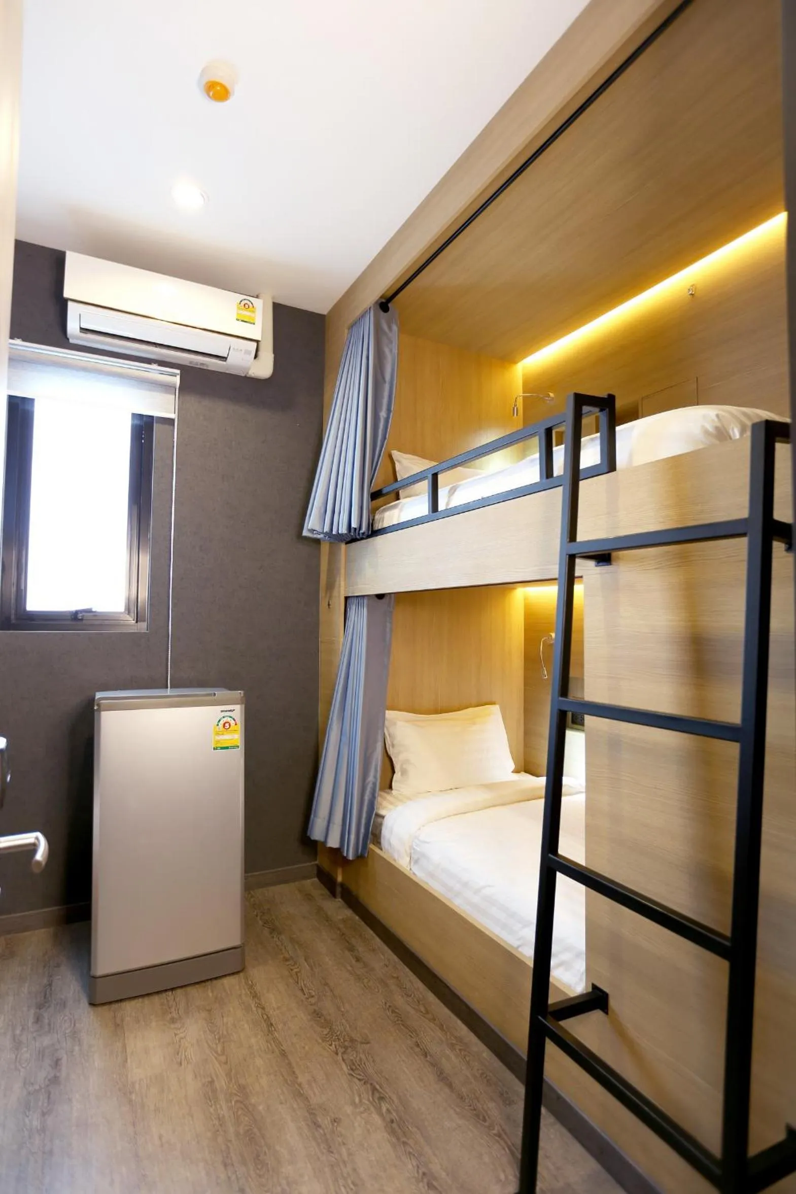 bunk bed, Bed in The Printing House Poshtel