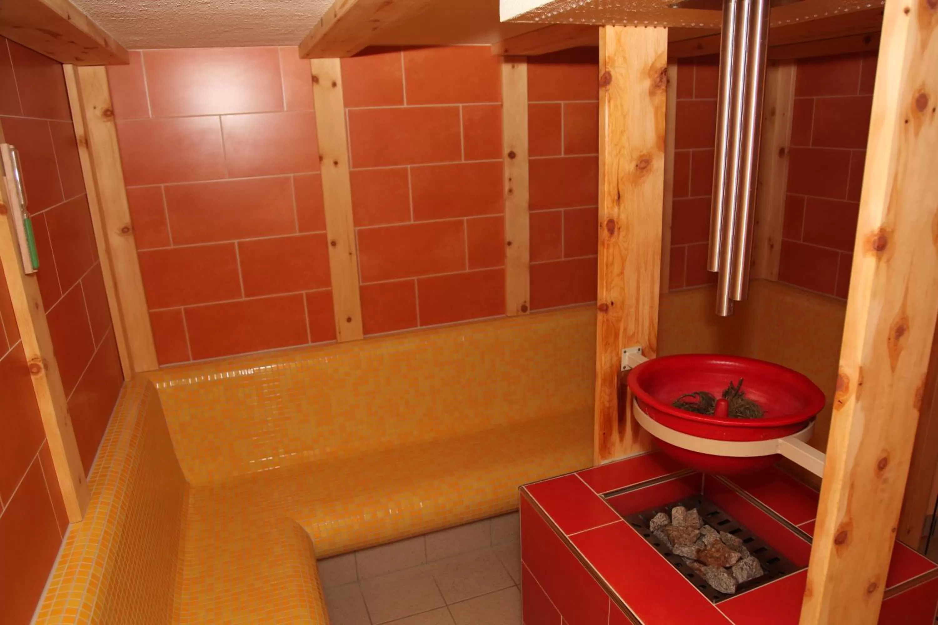 Steam room, Bathroom in JUFA Hotel Nockberge