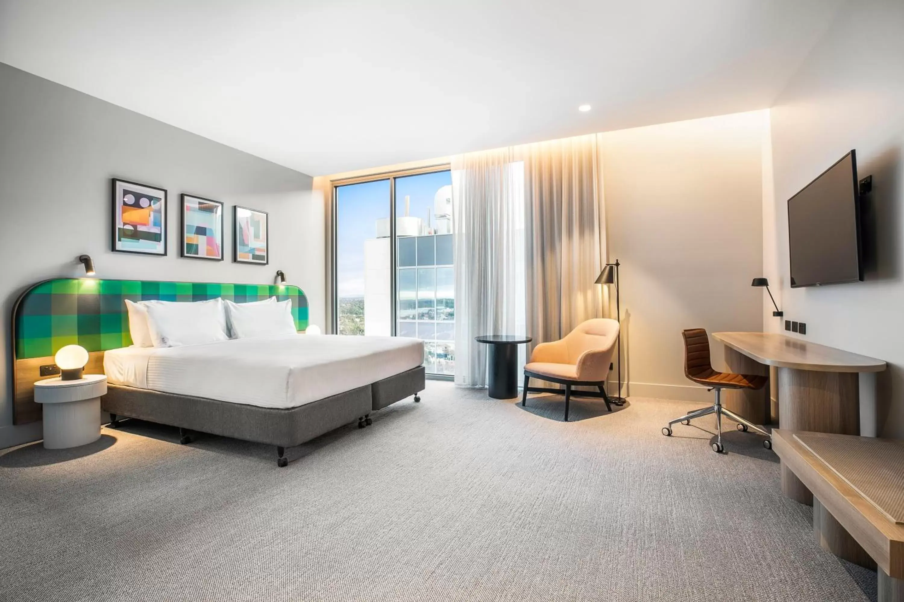 Standard King Room - Disability Access in Holiday Inn Werribee by IHG Standard King Room - Disability Access in Holiday Inn Werribee by IHG