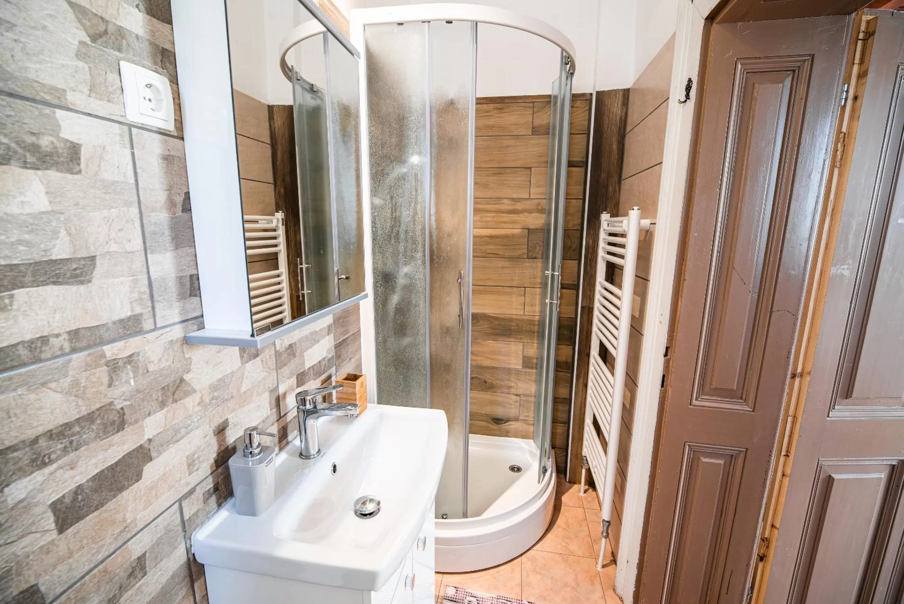 Bathroom in Cvet gora - Camping, Glamping and Accomodations