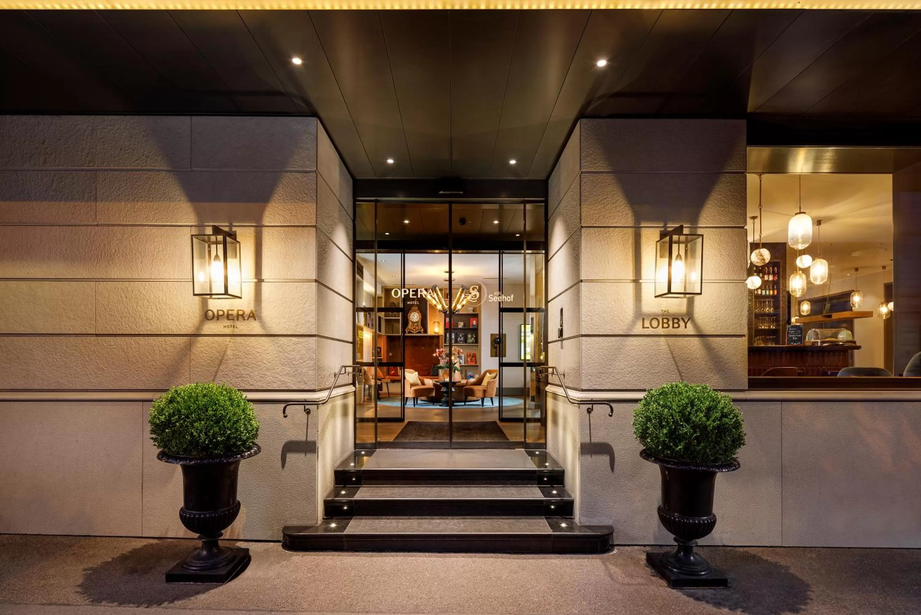 Property building in Opera Hotel Zürich