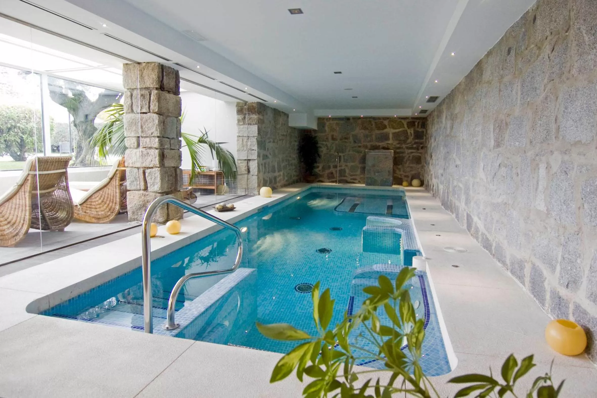 Spa and wellness centre/facilities, Swimming Pool in Hotel Rural Spa & Wellness Hacienda Los Robles