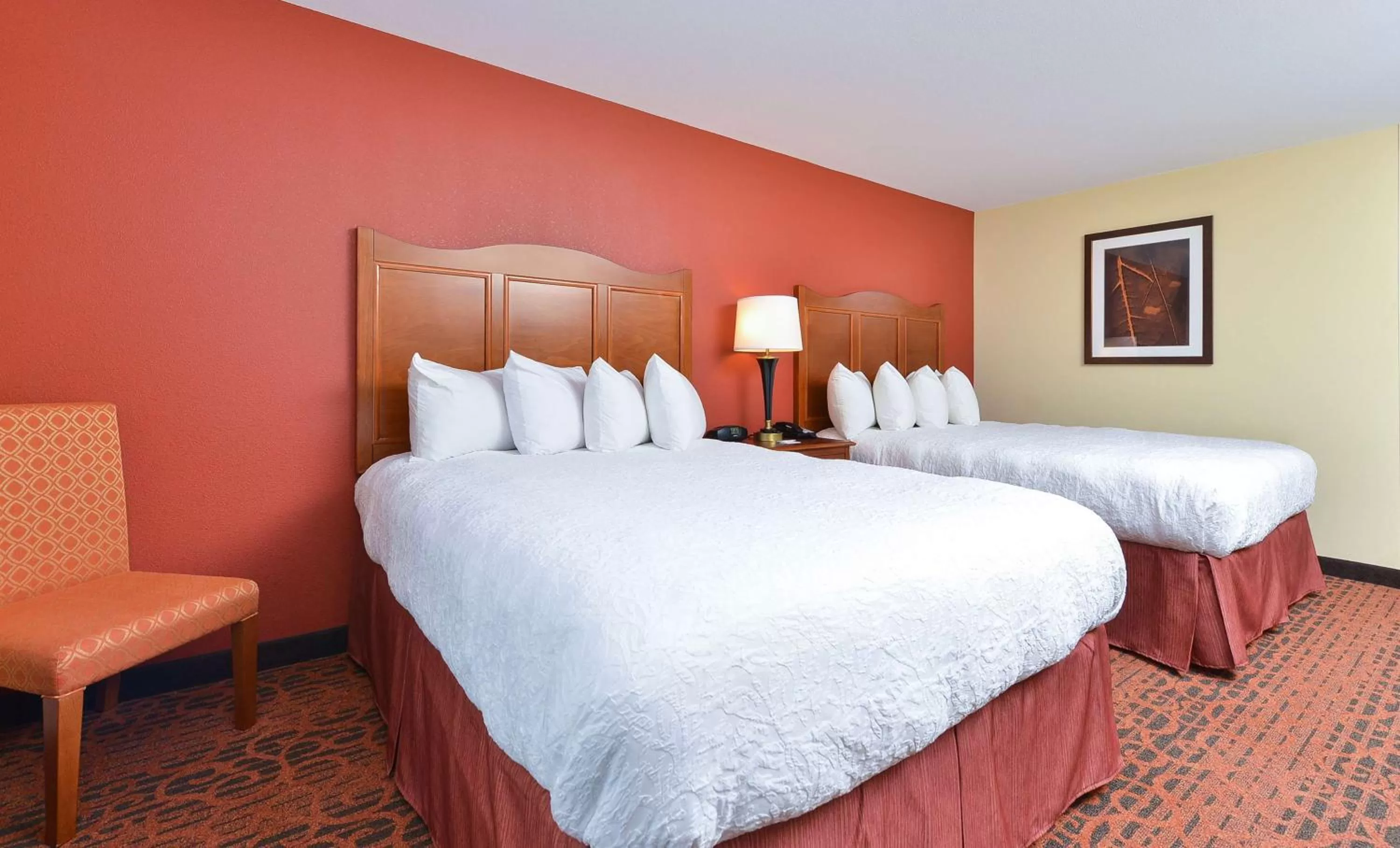 Queen Room with Two Queen Beds - Hearing Access/Non-Smoking in Hampton Inn Clinton