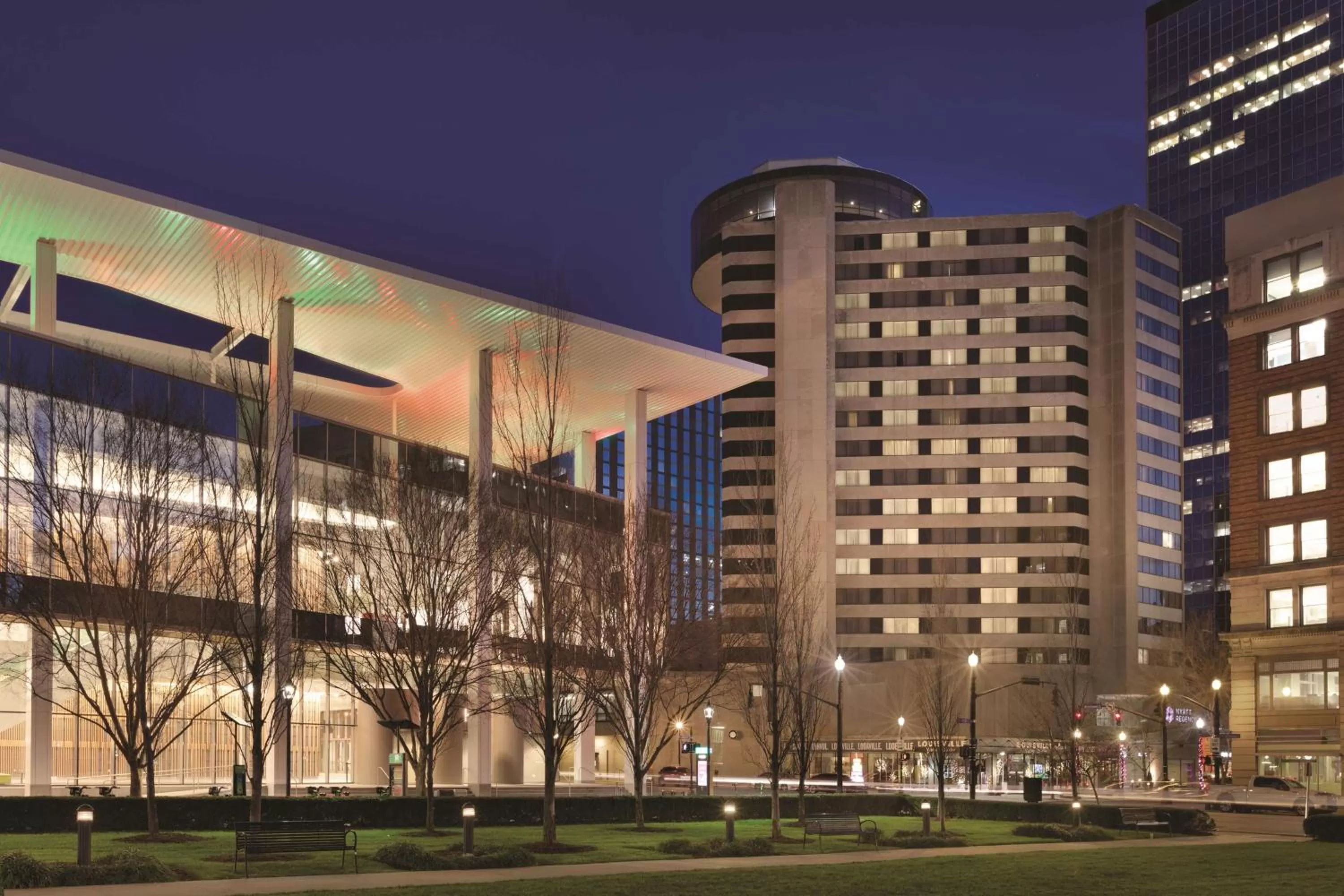 Property building in Hyatt Regency Louisville