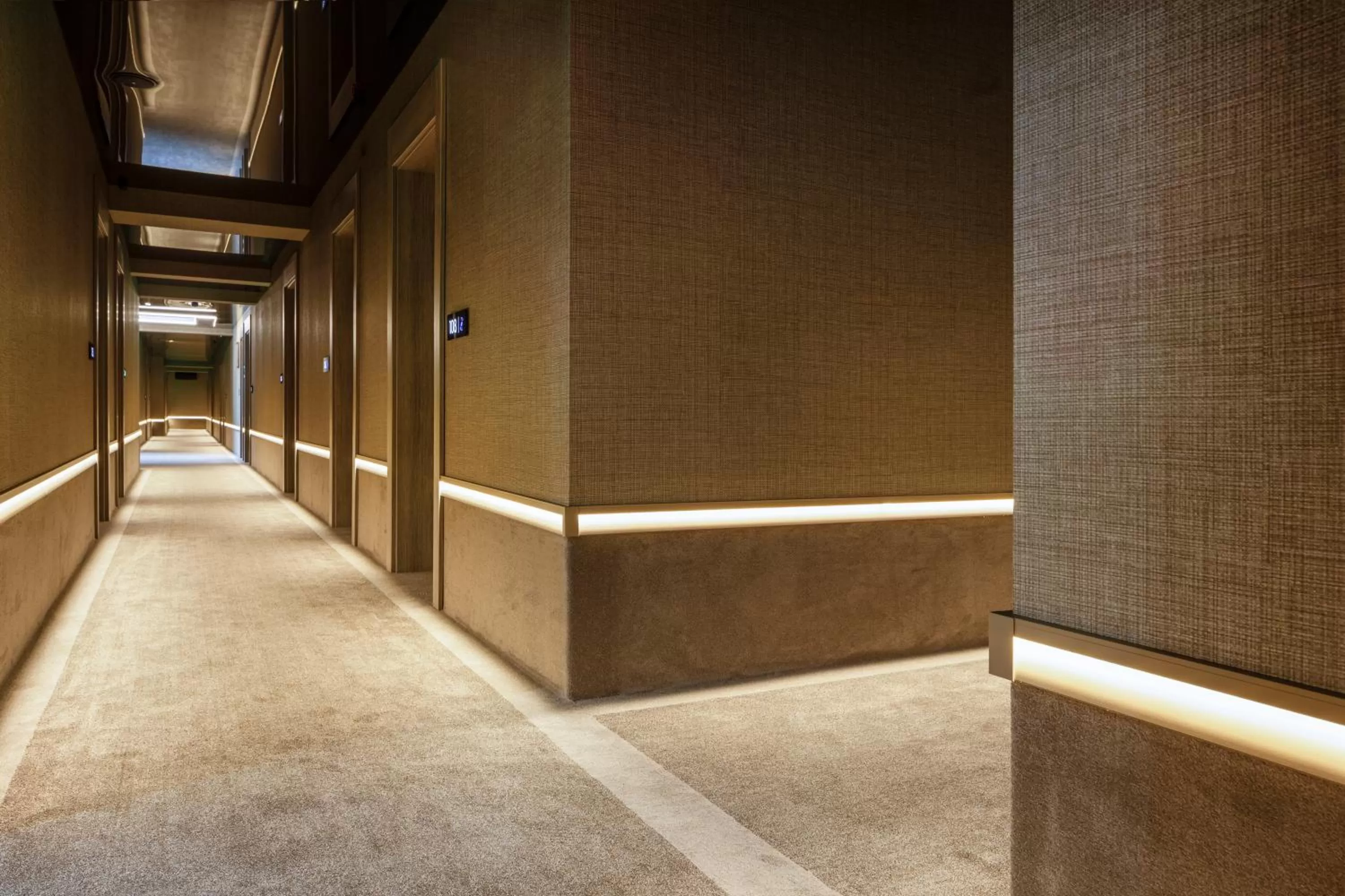 Property building in -- ESTE PARK HOTEL -- part of Urban Chic Luxury Design Hotels - Parking & Compliments - next to Shopping & Dining Mall Plovdiv