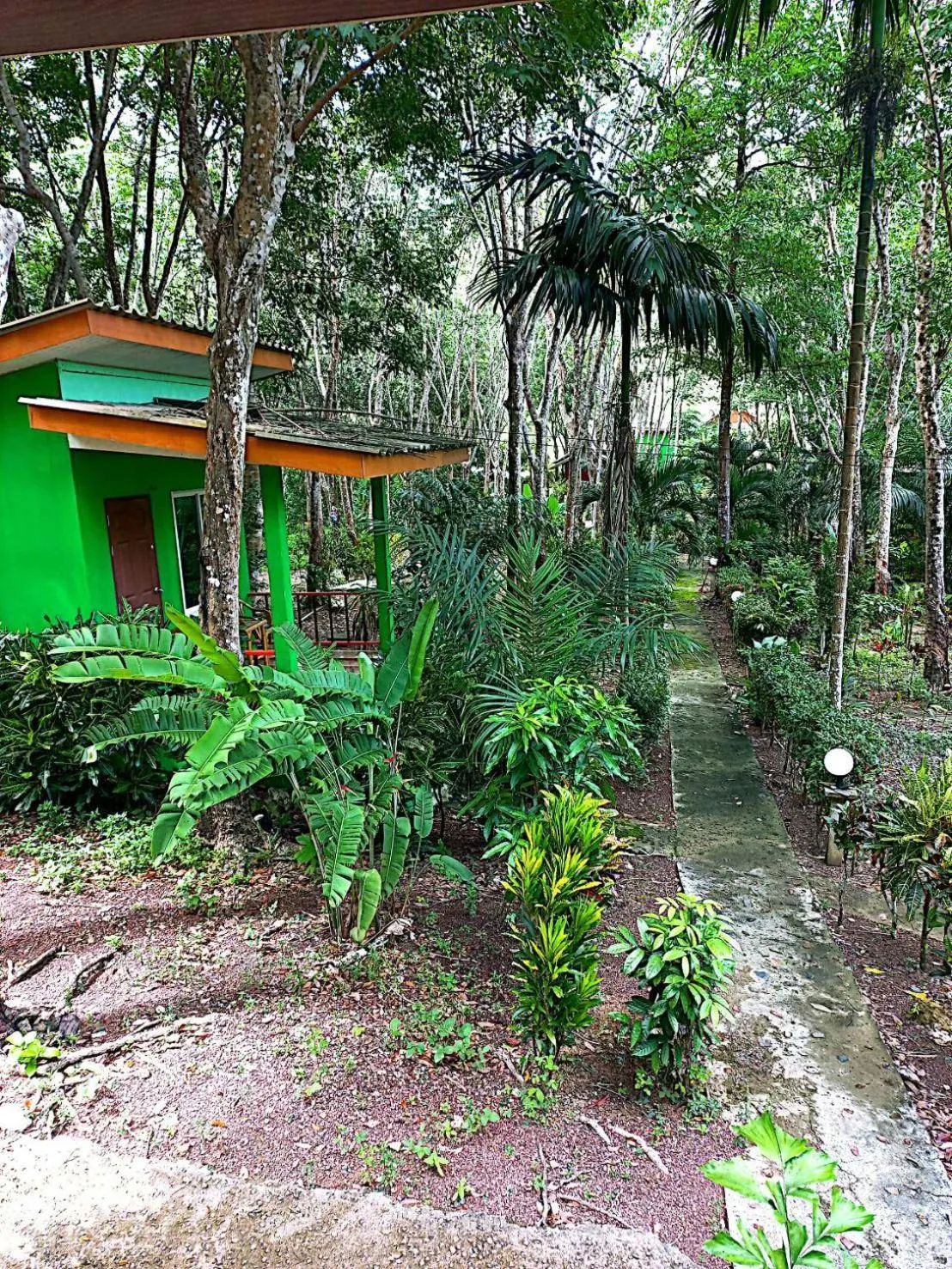 Property building in Lanta Maikeaw Bungalow