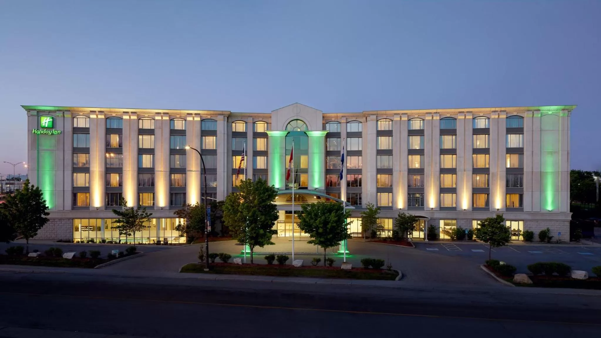 Property building in Holiday Inn & Suites Montreal Airport by IHG