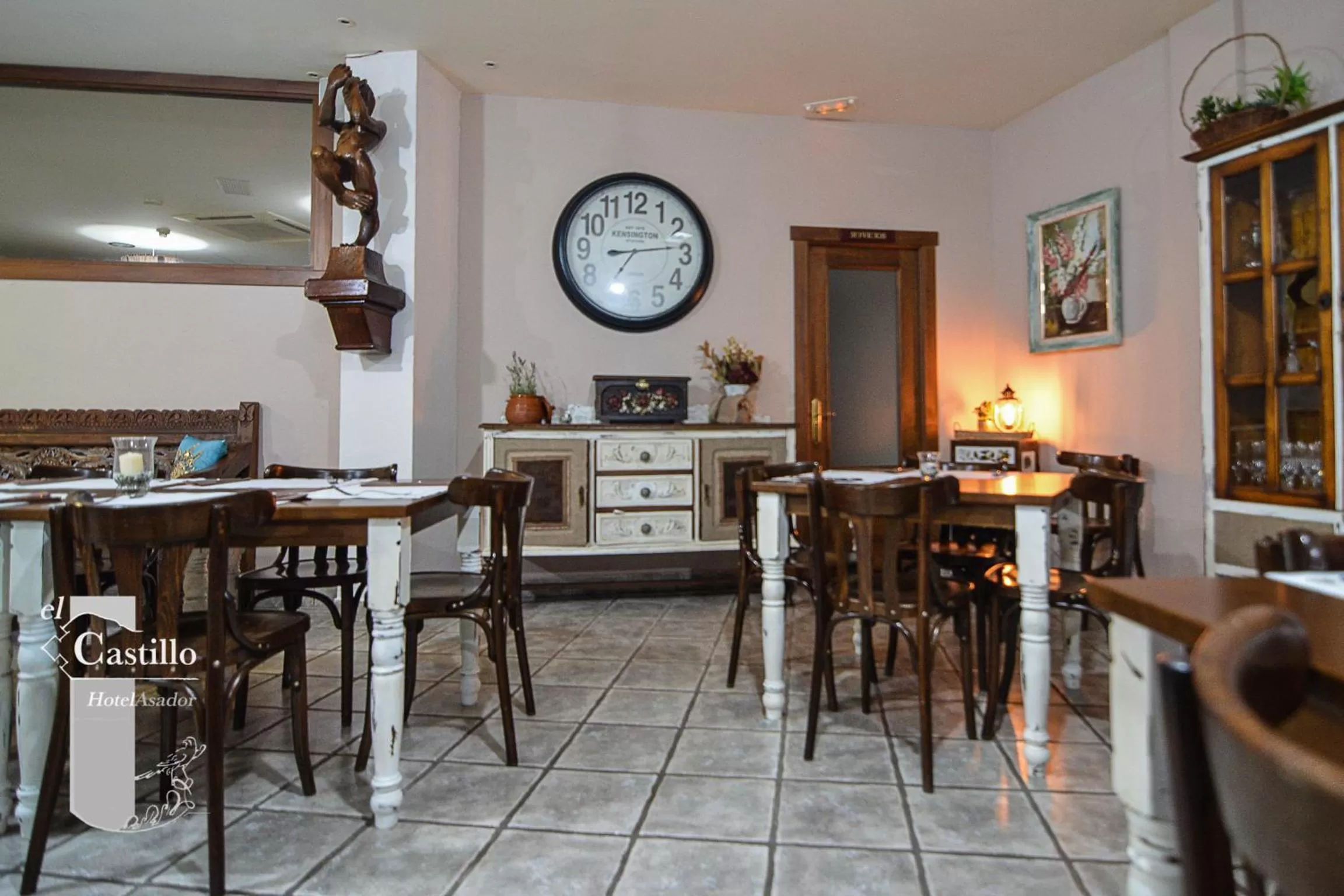 Restaurant/places to eat in Hotel Rural el Castillo