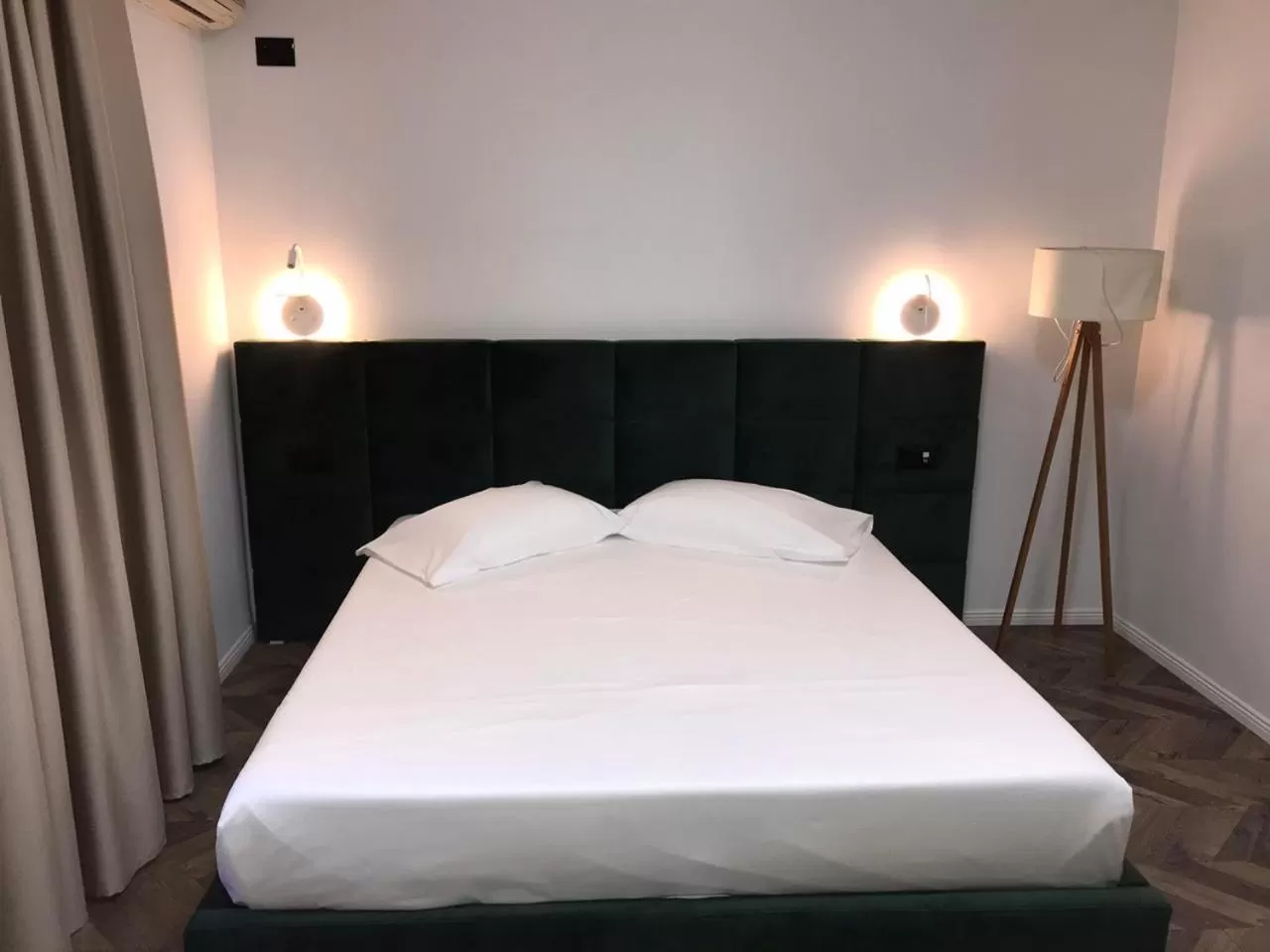 Bedroom in Hotel Lido