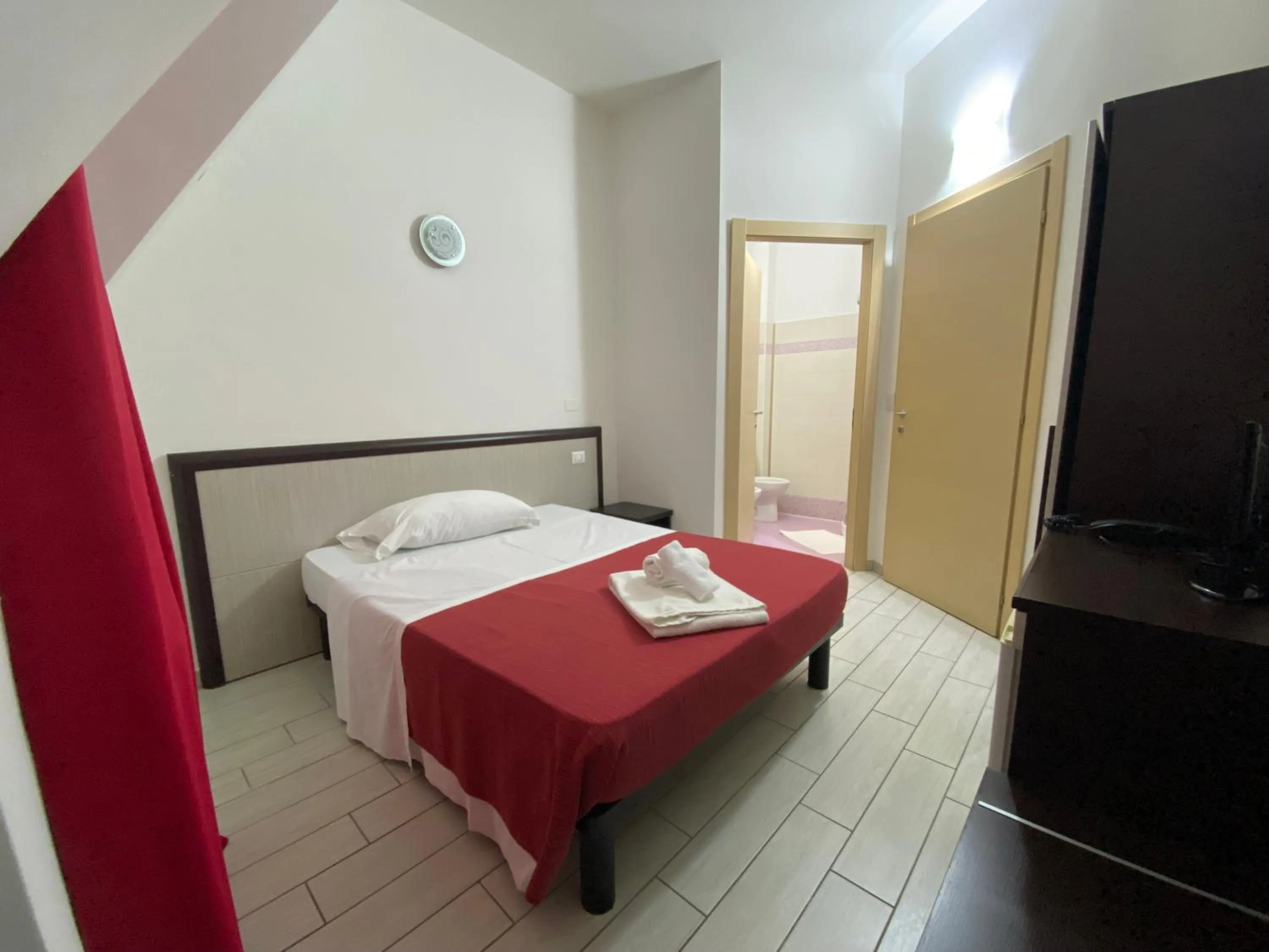 Bedroom, Bed in HOTEL Poma