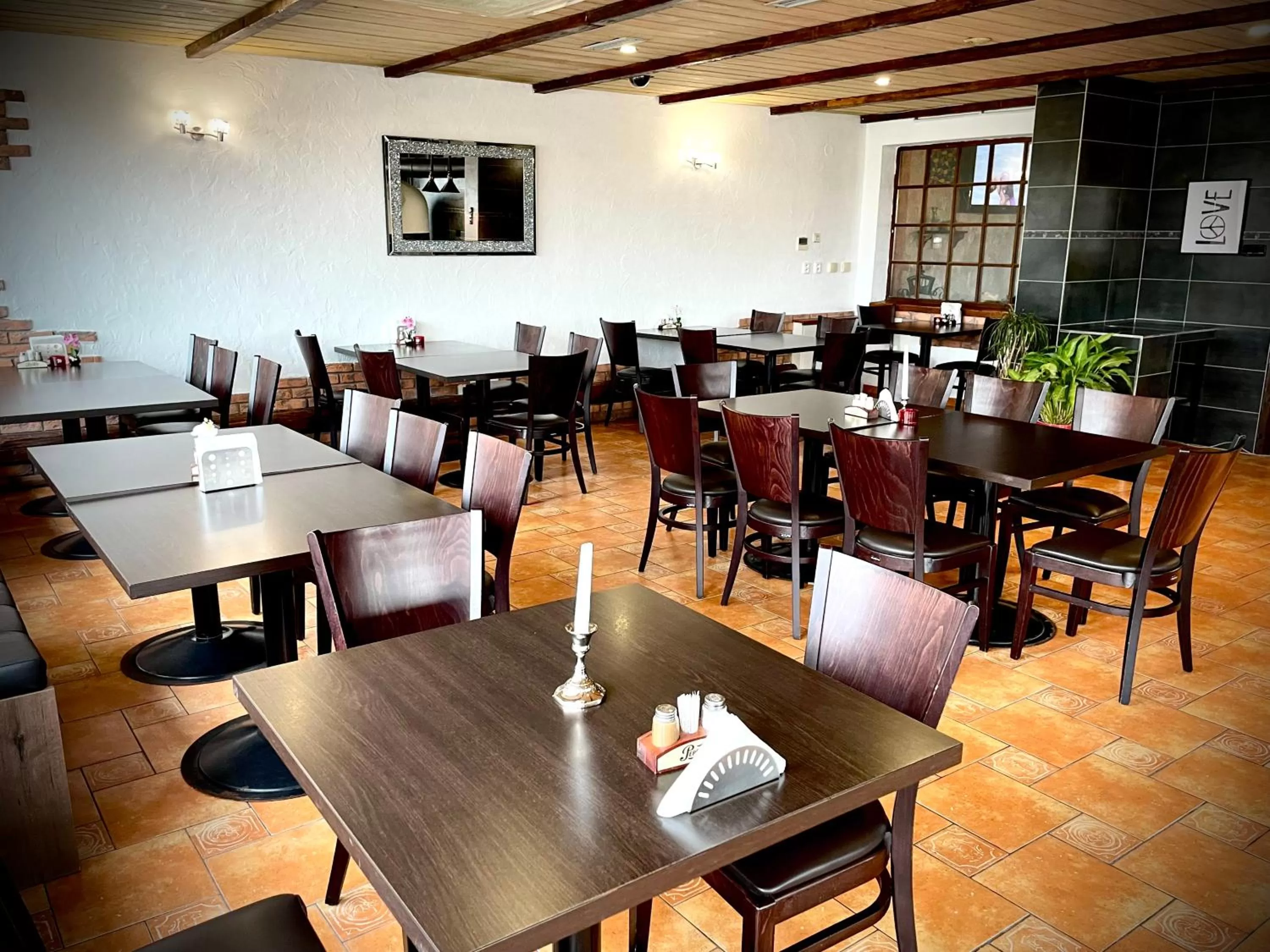 Restaurant/places to eat in Hotel Stará Pošta