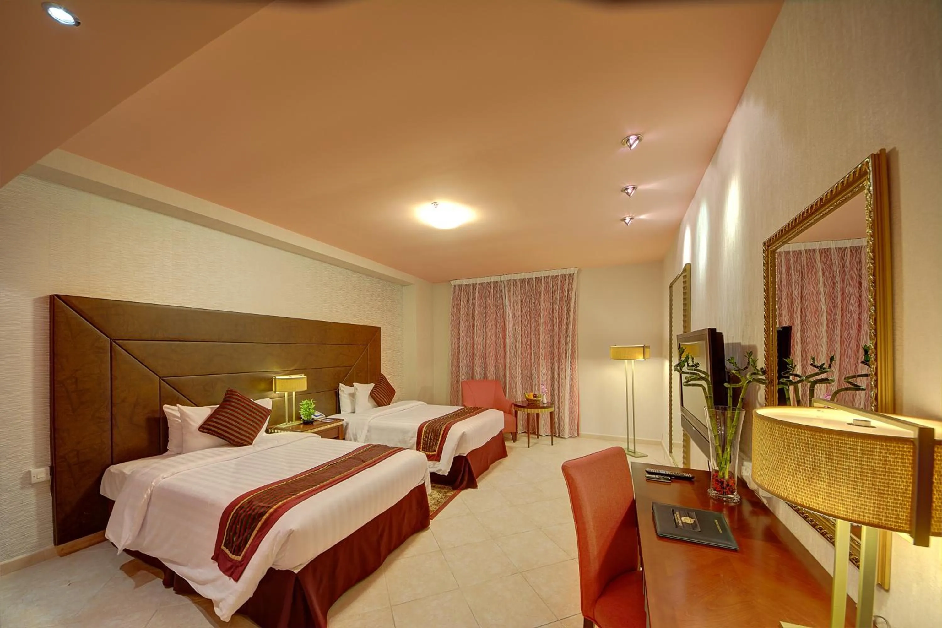 Bedroom, Bed in Al Manar Grand Hotel Apartment