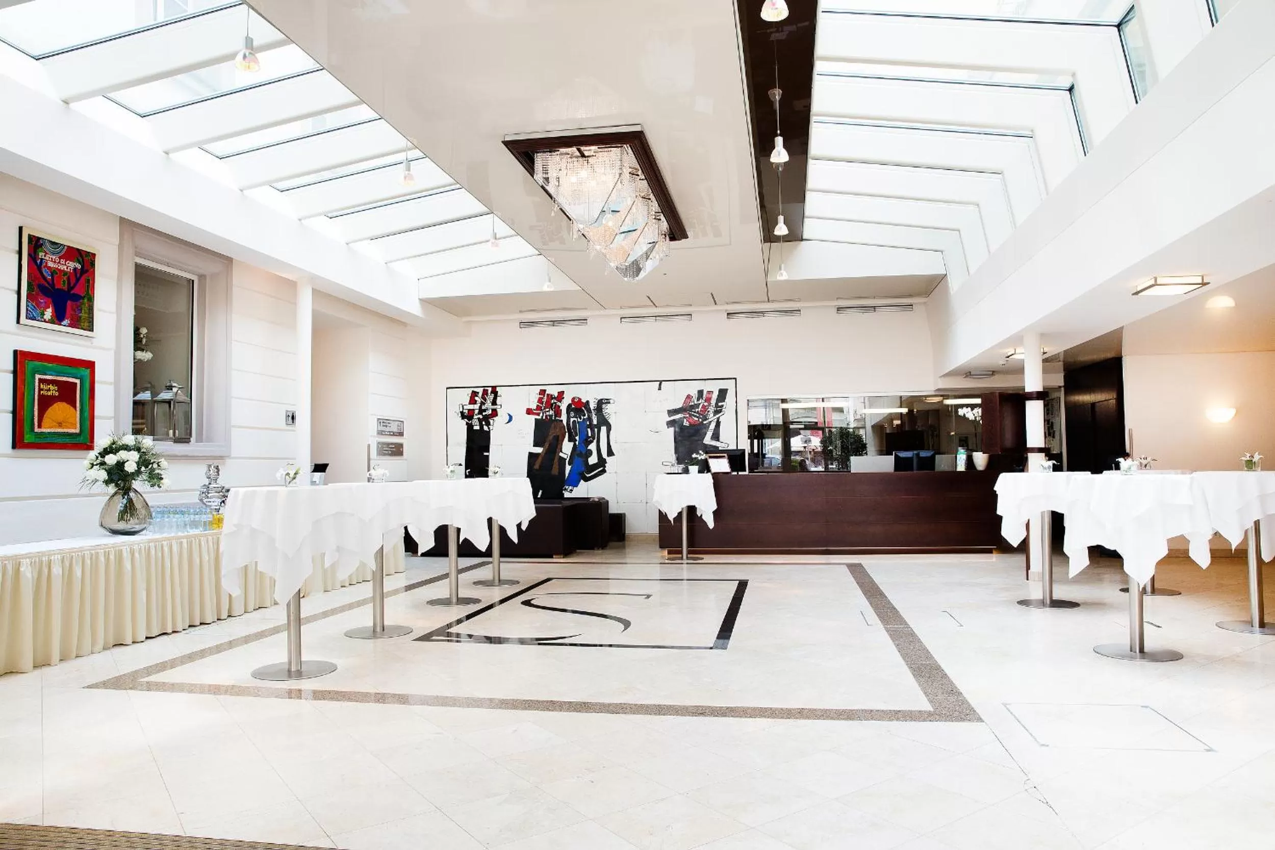 Lobby or reception in Hotel Sandwirth