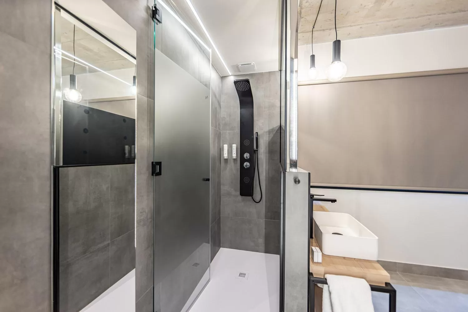 Shower in Hospedium Hotel Devalar Do Mar