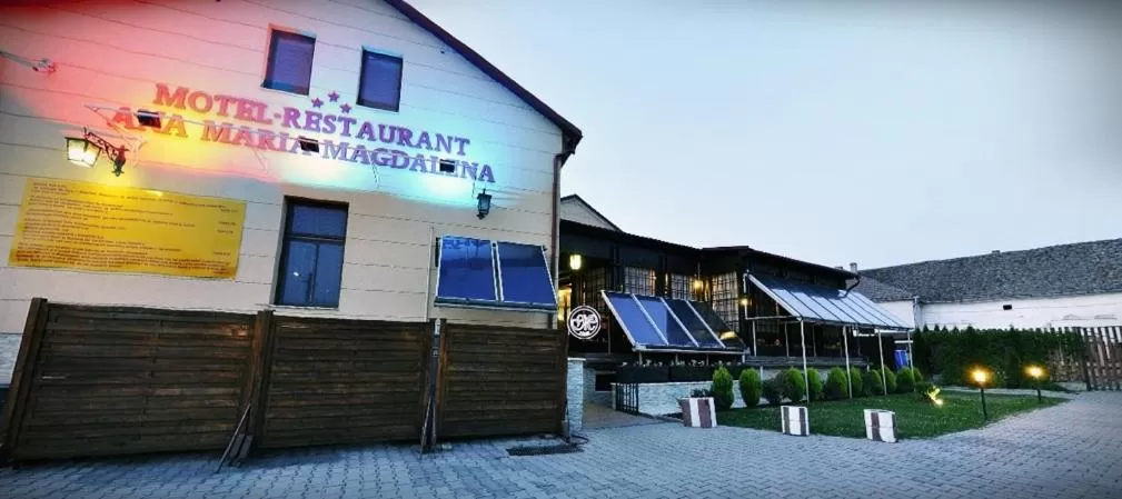 Property building in Casa Maria Magdalena