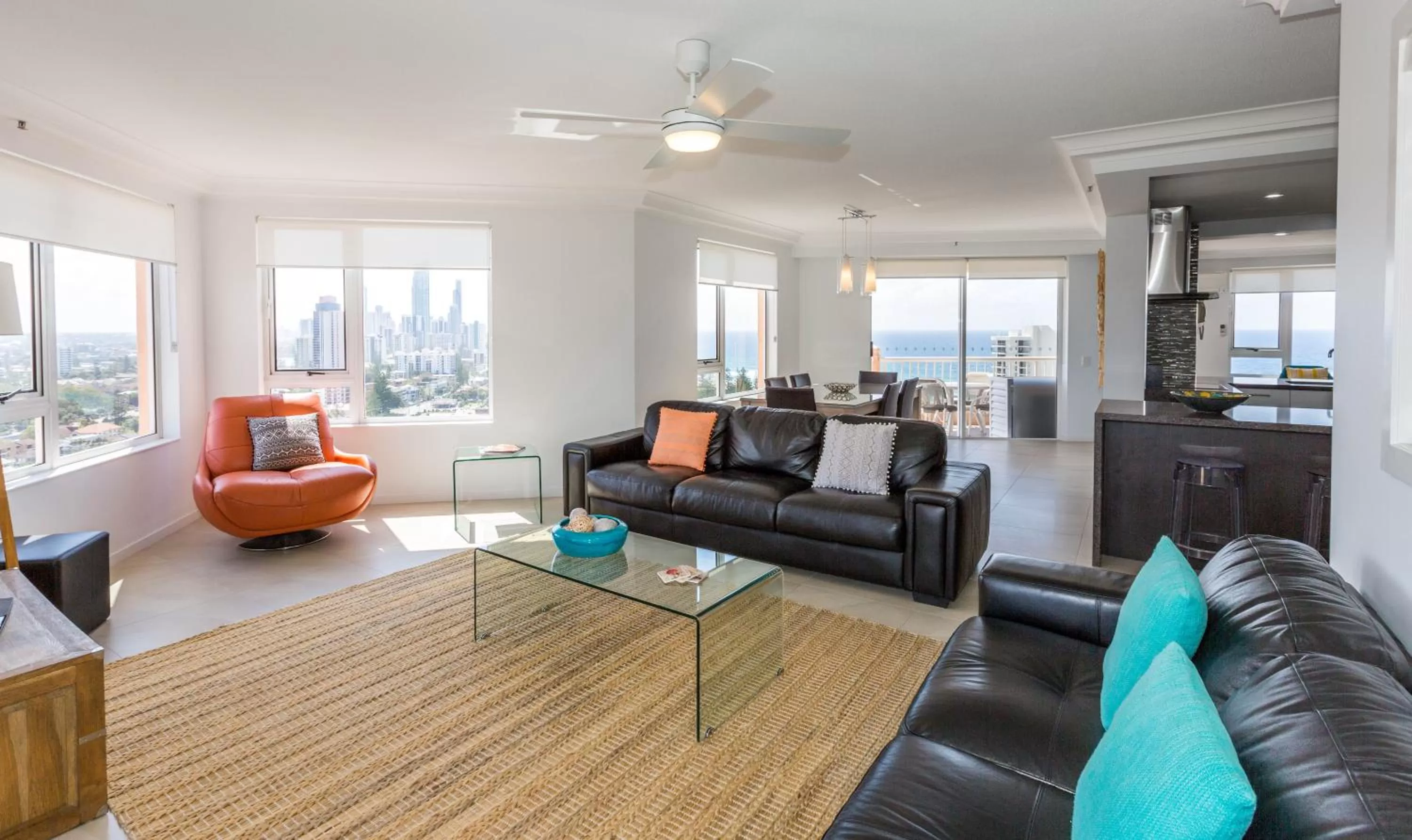 Living room in Belle Maison Apartments - Official