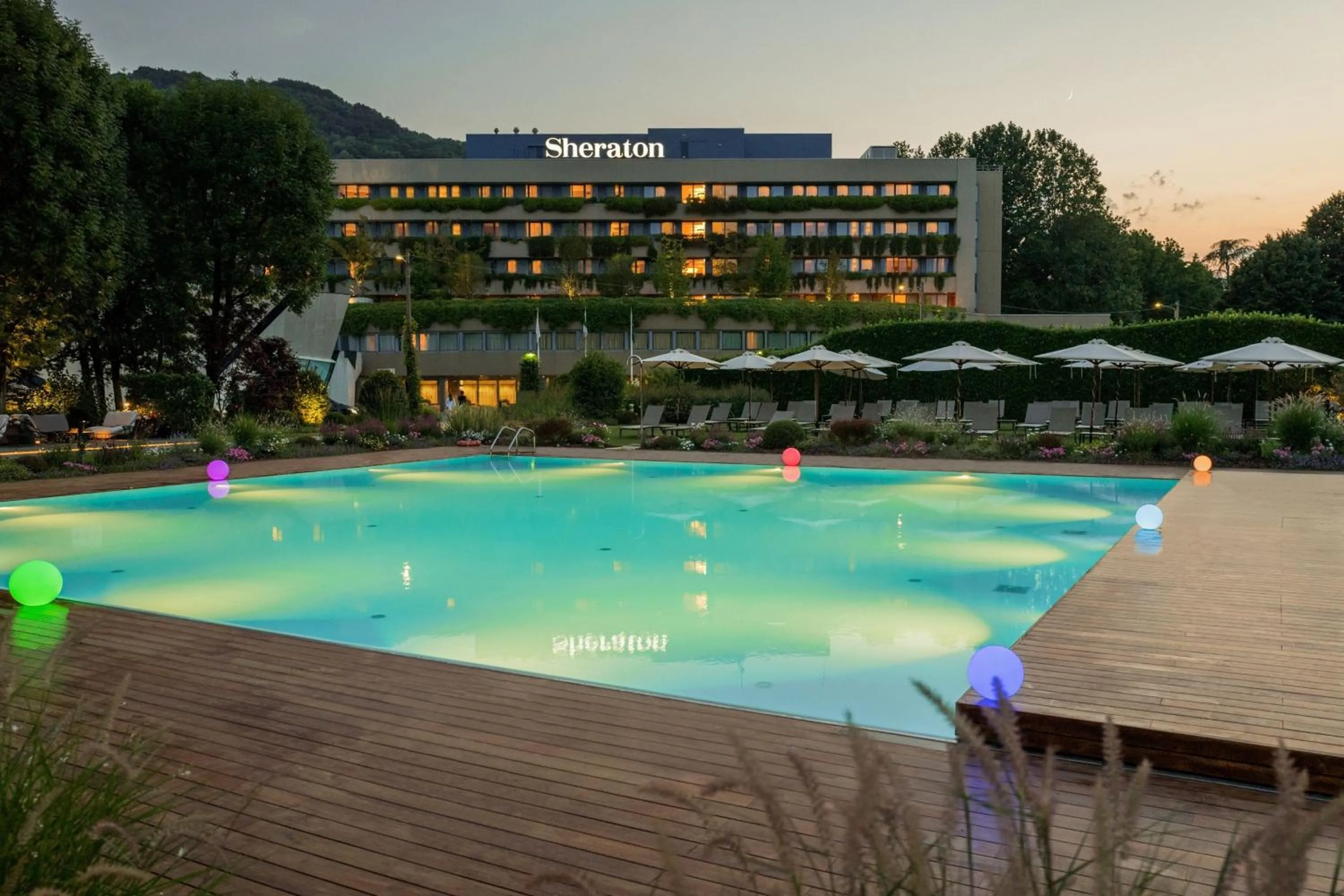 Property building in Sheraton Lake Como Hotel