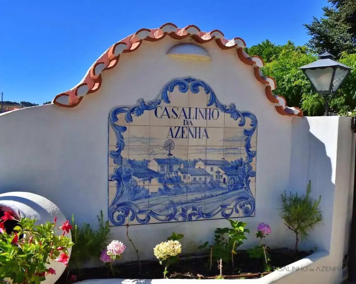 Facade/entrance in Casalinho da Azenha - Charm House