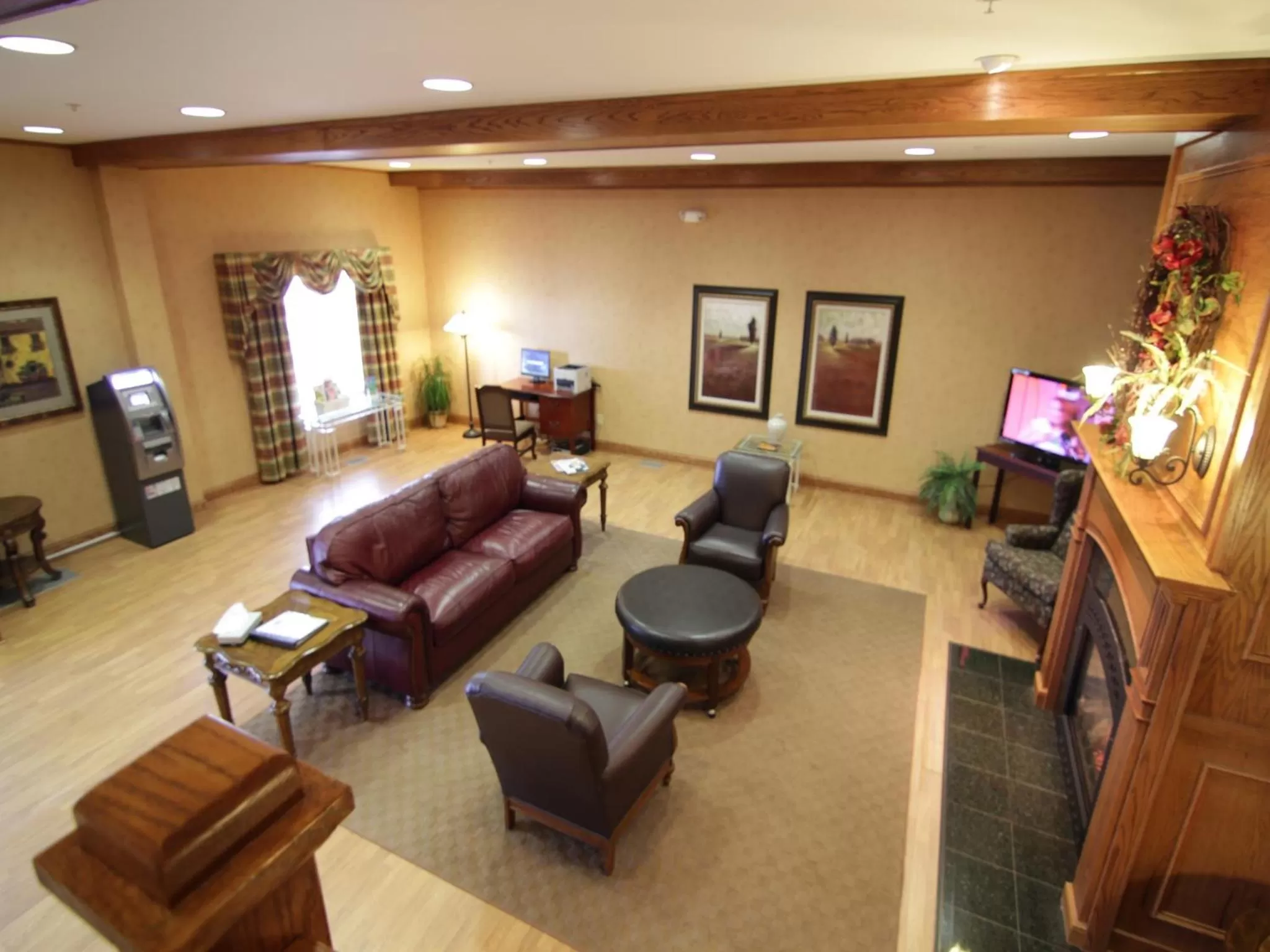 Lobby or reception in Town & Country Inn and Suites