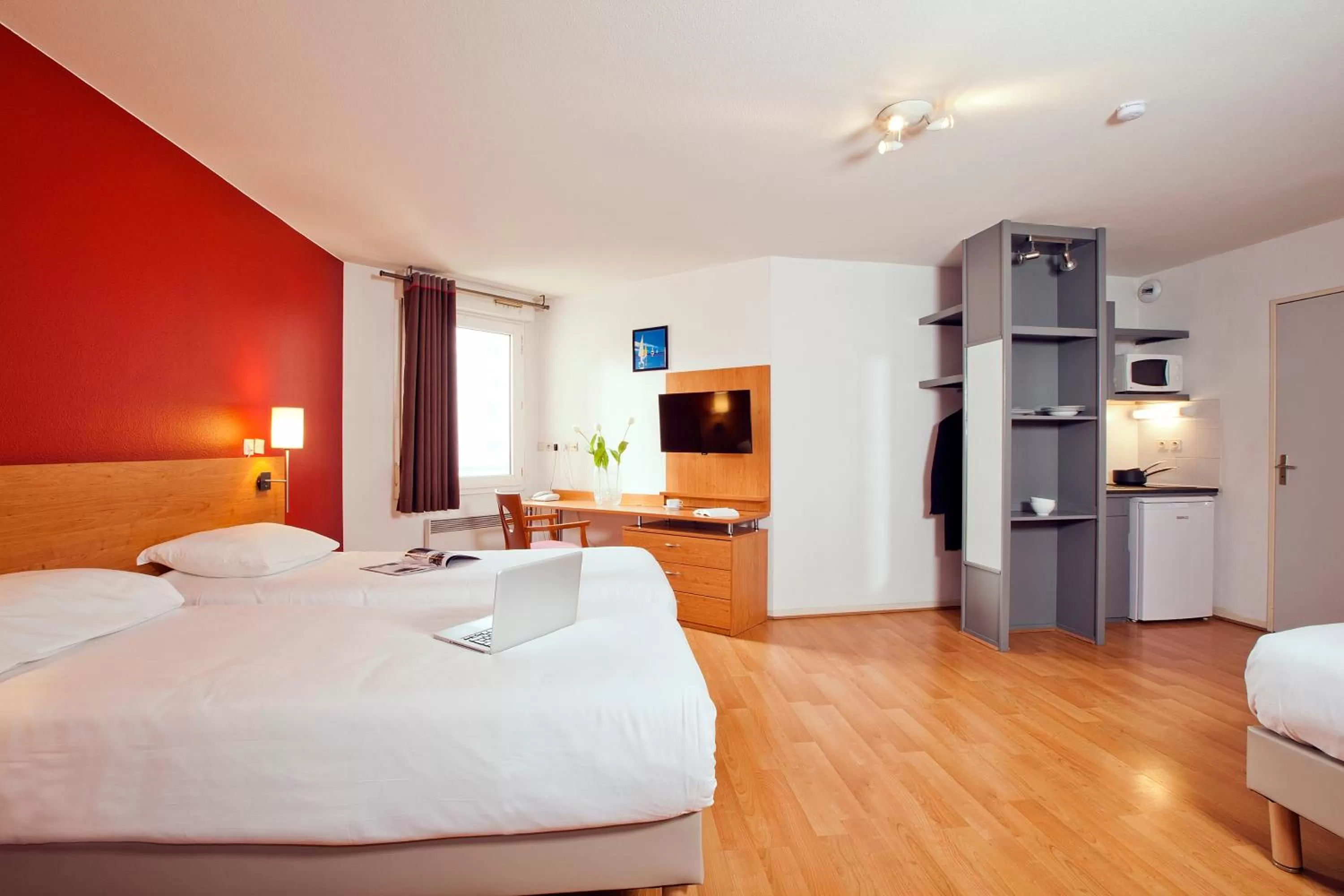 Bedroom, Bed in Séjours & Affaires Lyon Saxe-Gambetta