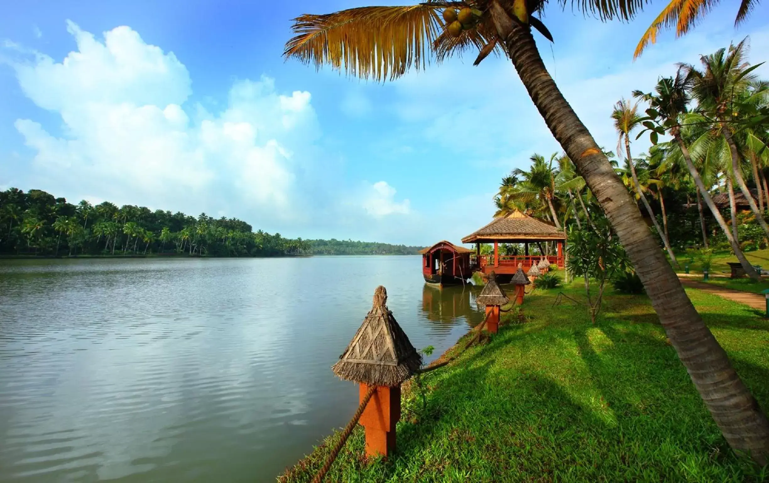 Fragrant Nature Backwater Resort & Ayurveda Spa Kollam Fragrant Nature Backwater Resort & Ayurveda Spa Kollam