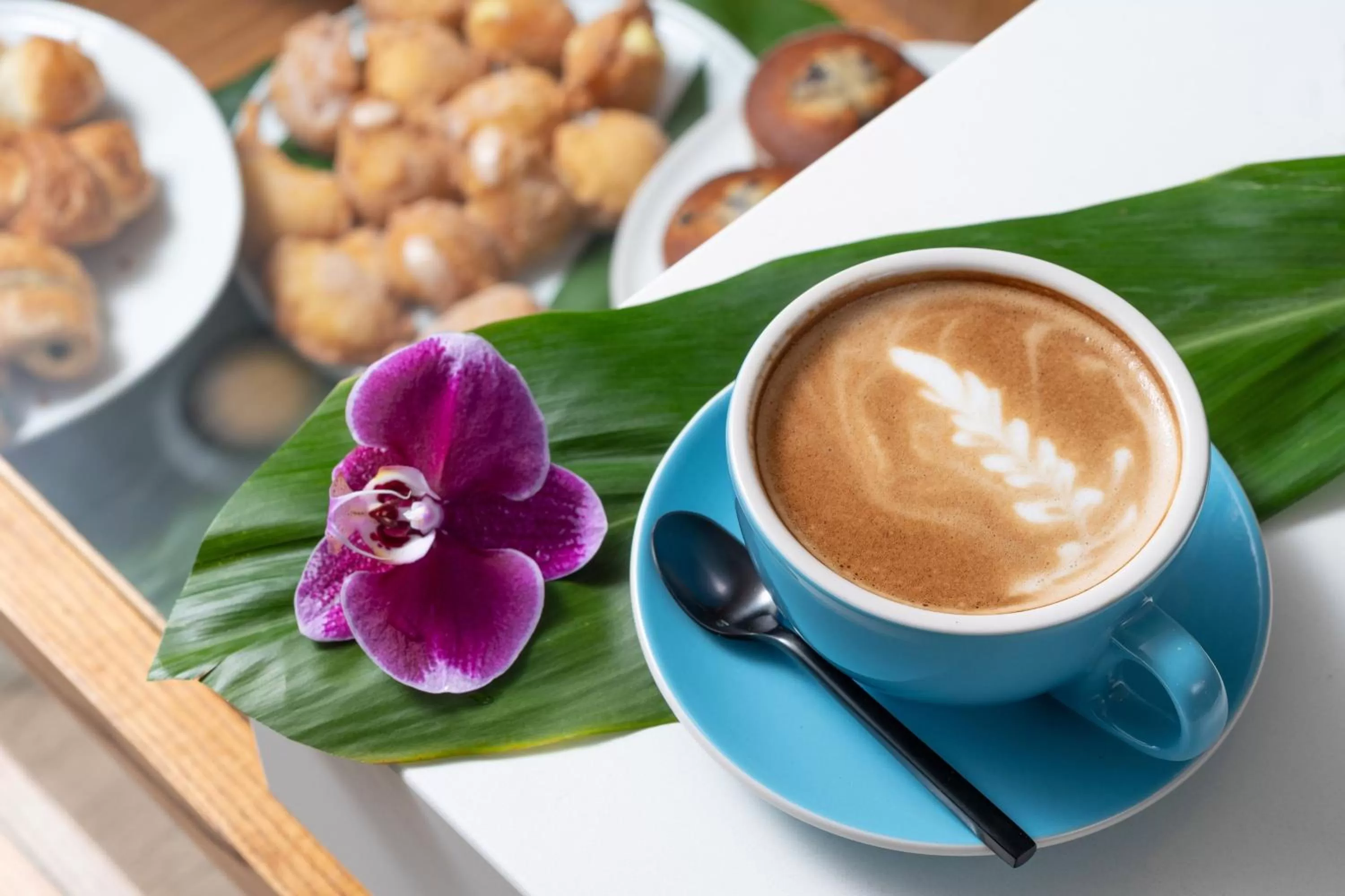 Lounge or bar in Sheraton Kauai Coconut Beach Resort