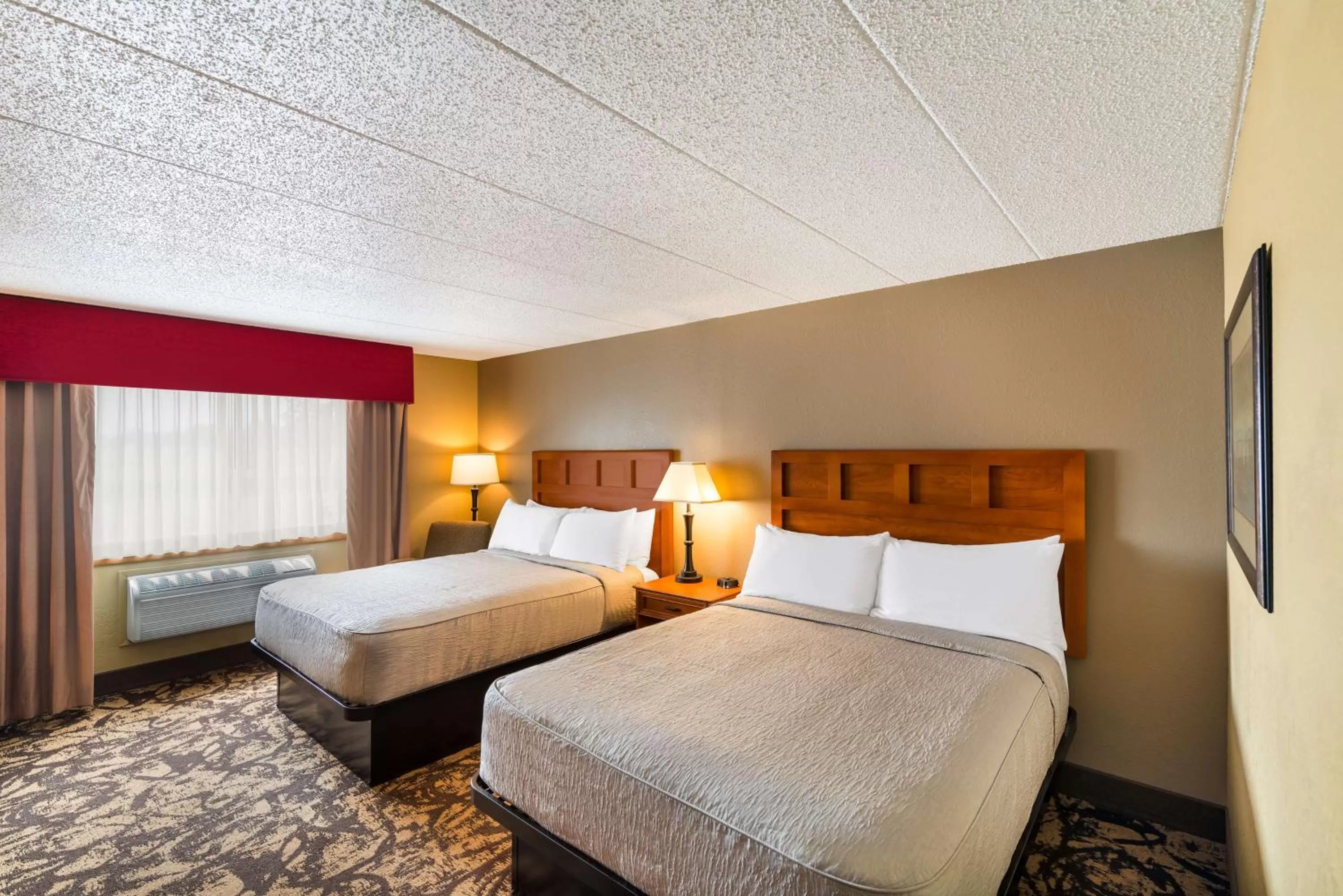 Bedroom, Bed in Best Western Derby Inn