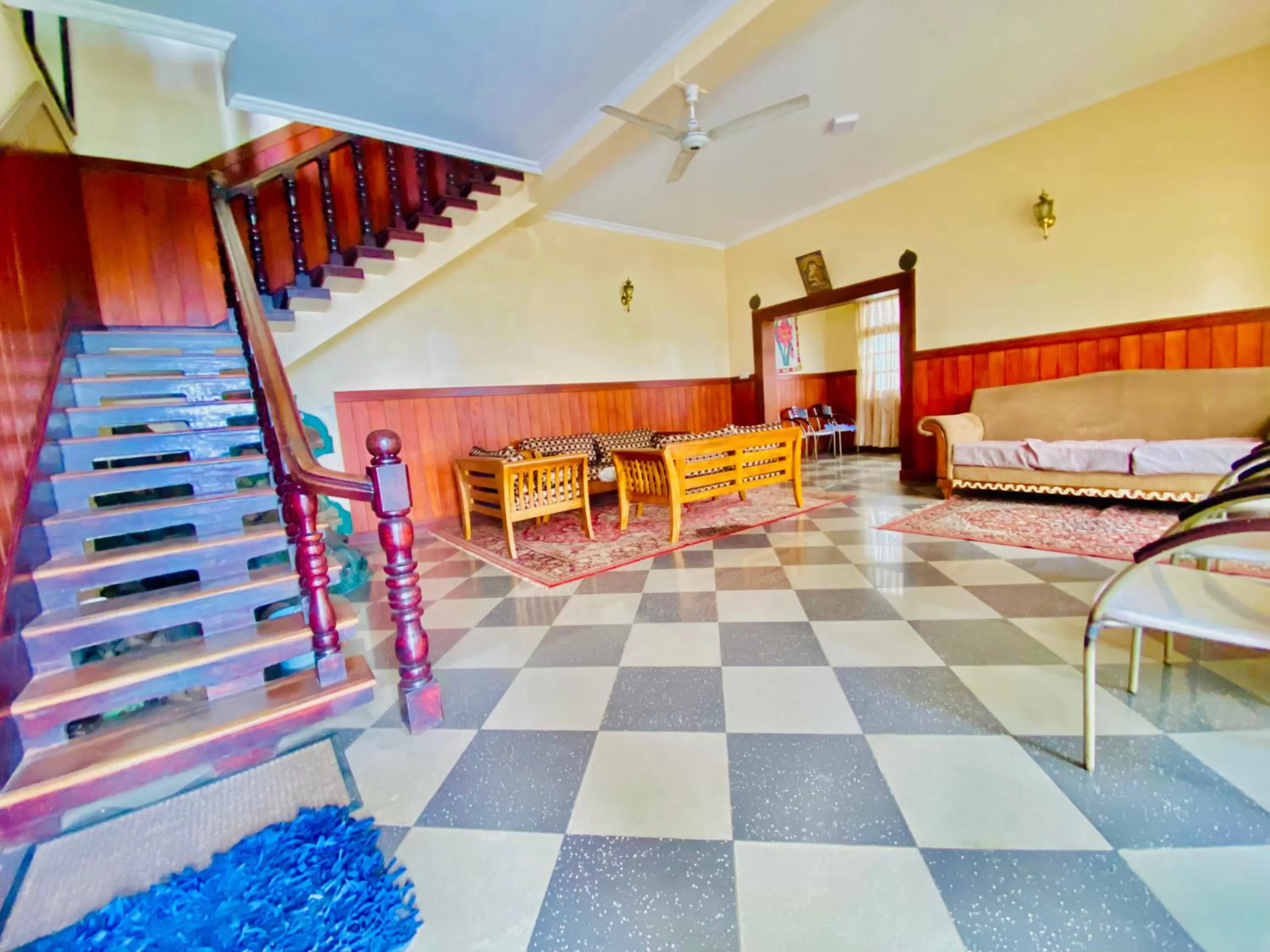 Living room, Bed in Srilak View Holiday Inn
