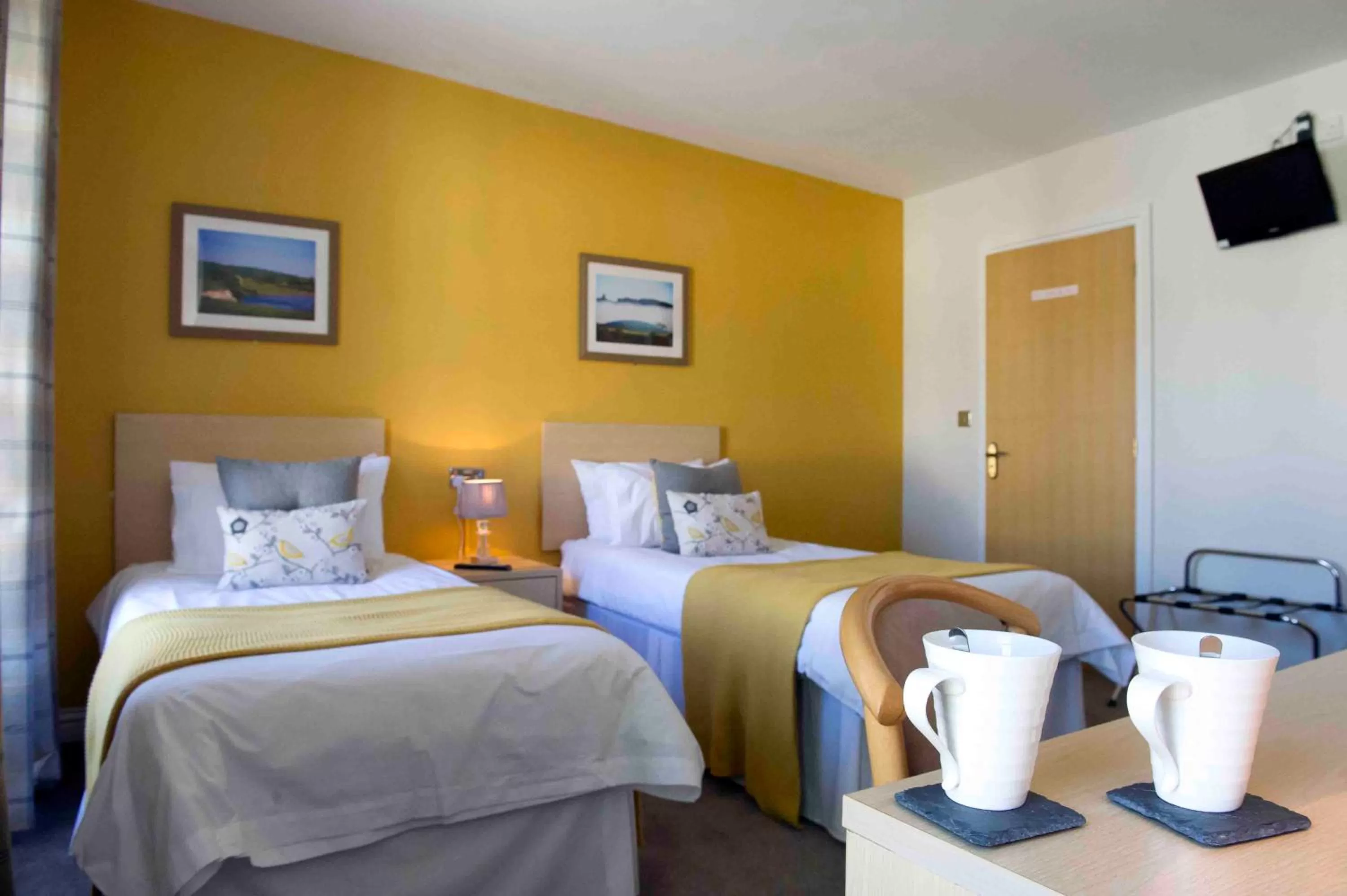 Rose and Crown Hotel