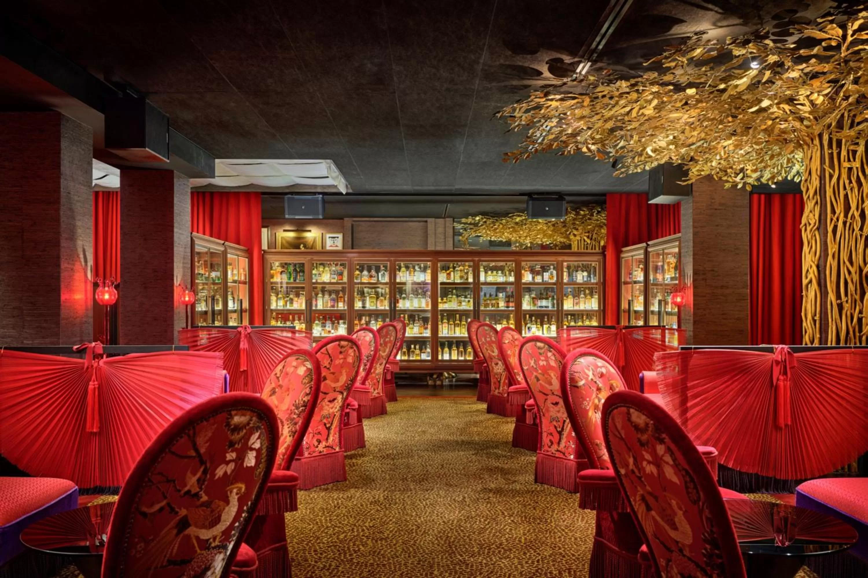 Restaurant/places to eat in The Vagabond Club, a Tribute Portfolio Hotel Singapore