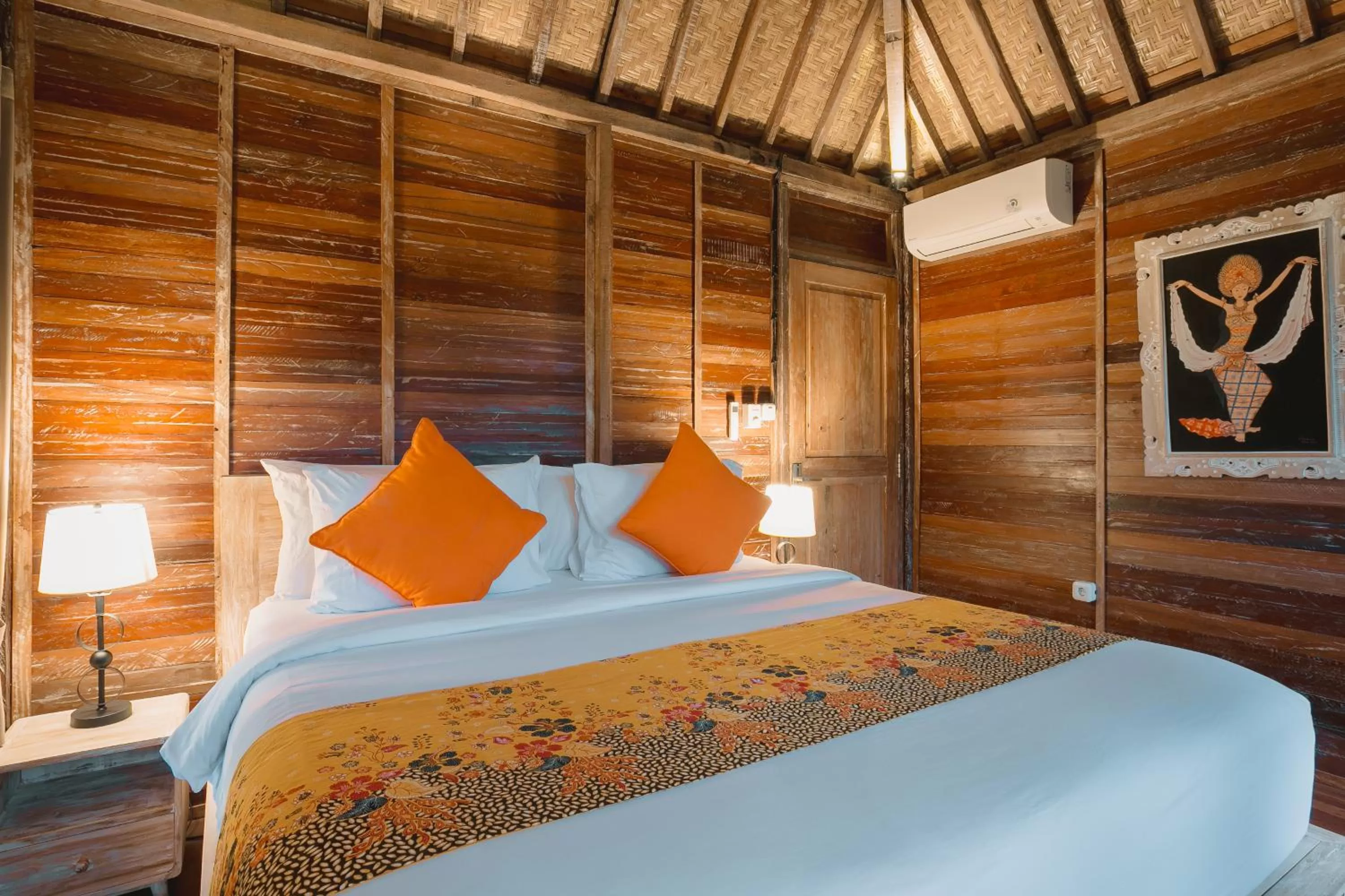 Bed in Nauna Villa Ubud