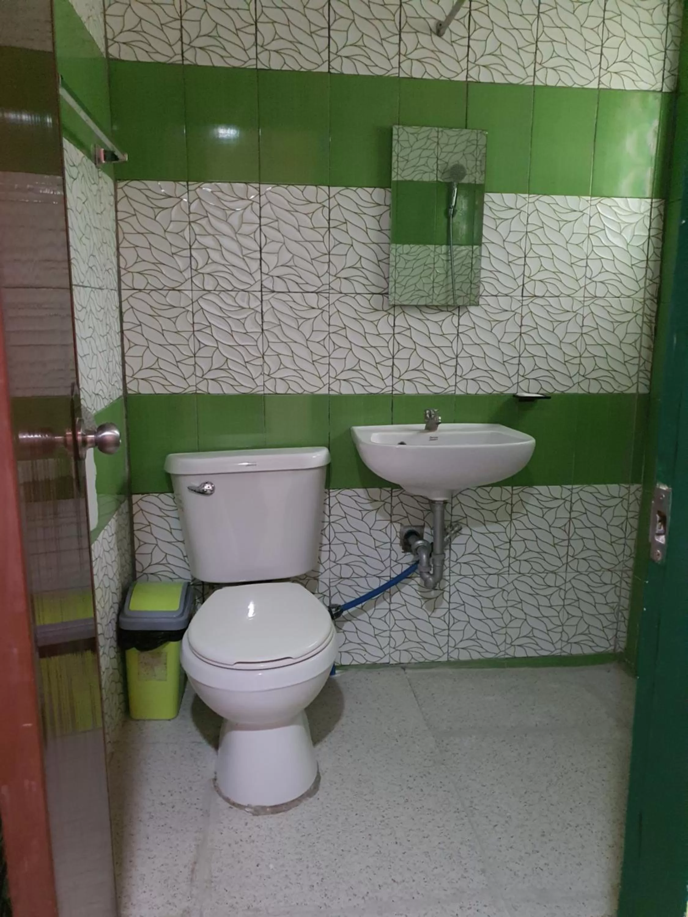 Toilet in Aosmec Square Hotel