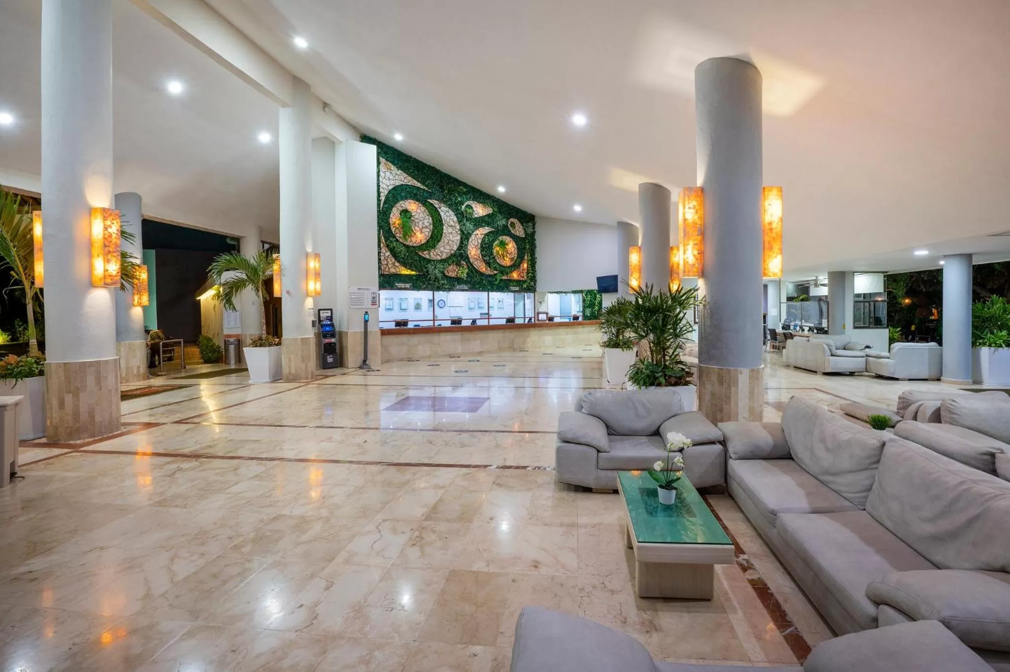 Lobby or reception in Viva Maya by Wyndham, A Trademark All Inclusive Resort